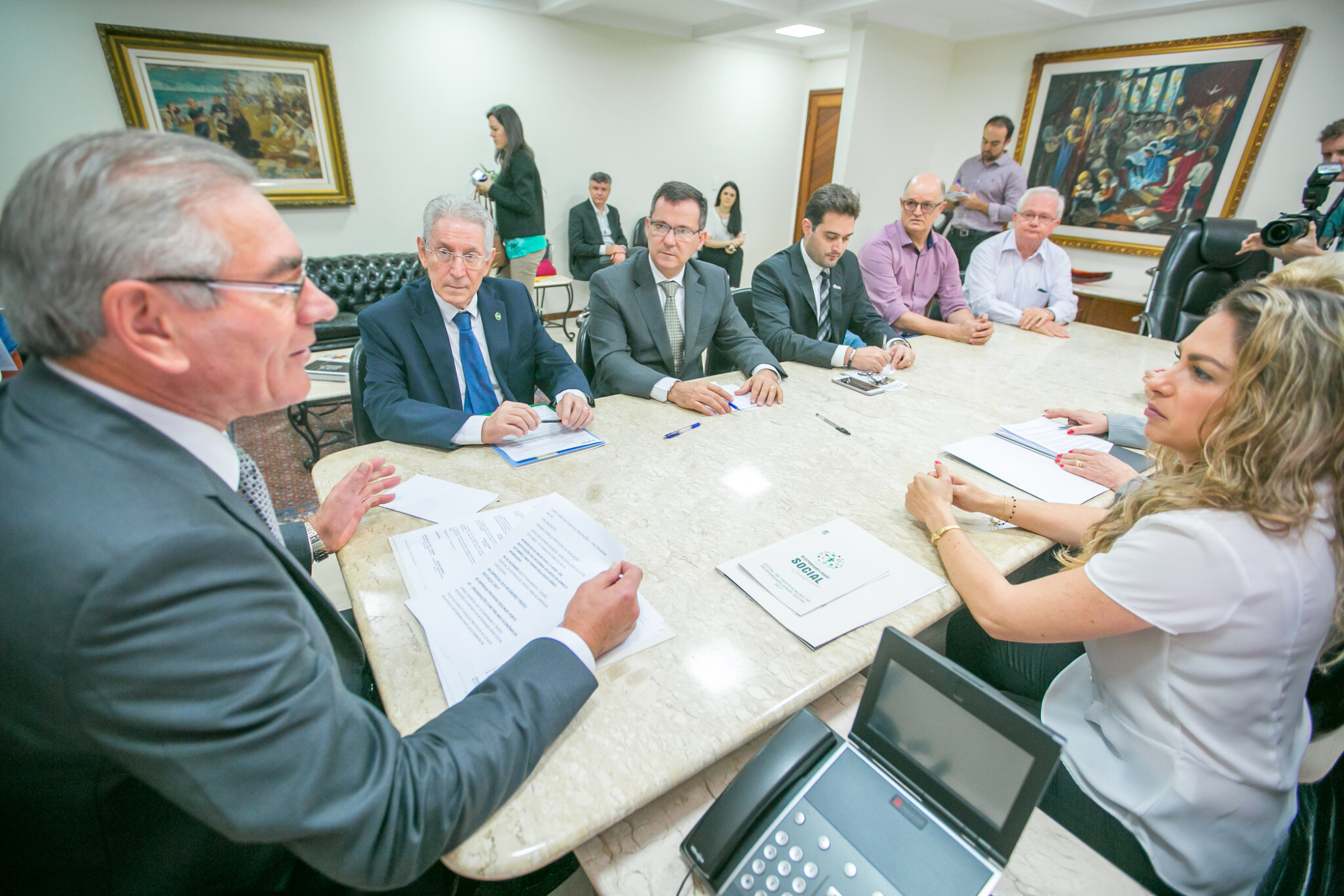 Instituições firmam termo de cooperação em responsabilidade social