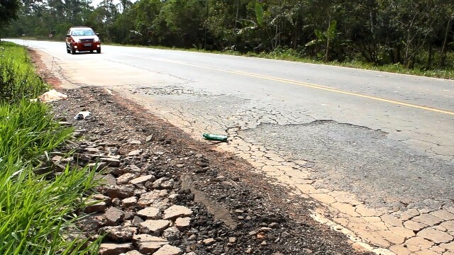 SC-449: de símbolo do desenvolvimento a insegurança e prejuízo