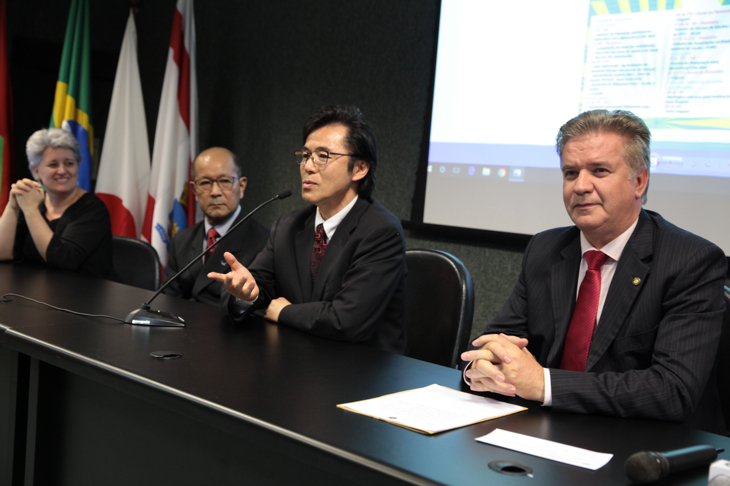 Cerimônia de abertura da VII Semana Estadual da Amizade Brasil-Japão.