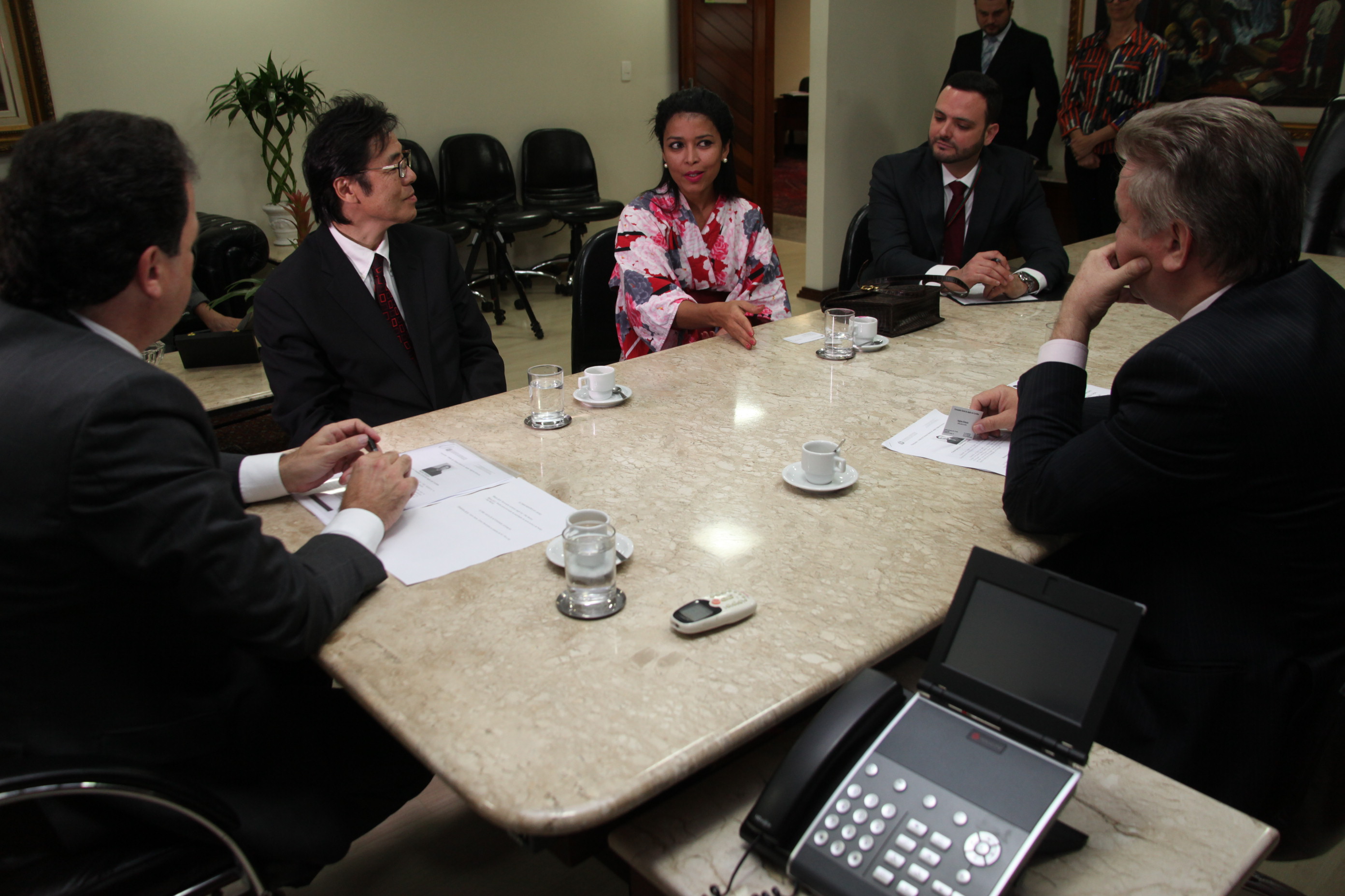 Cônsul-geral do Japão para a Região Sul Visita Alesc