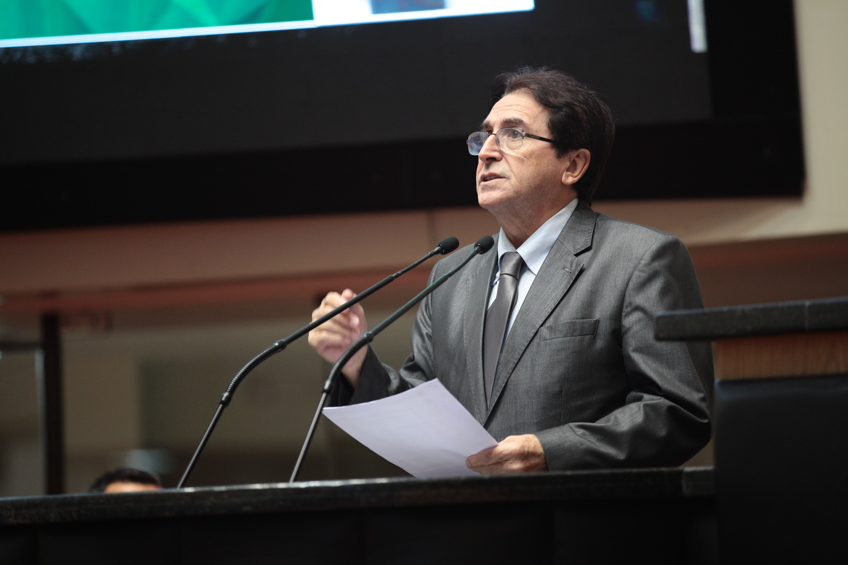 Deputado Antônio Aguiar (PMDB). Sessão Ordinária.