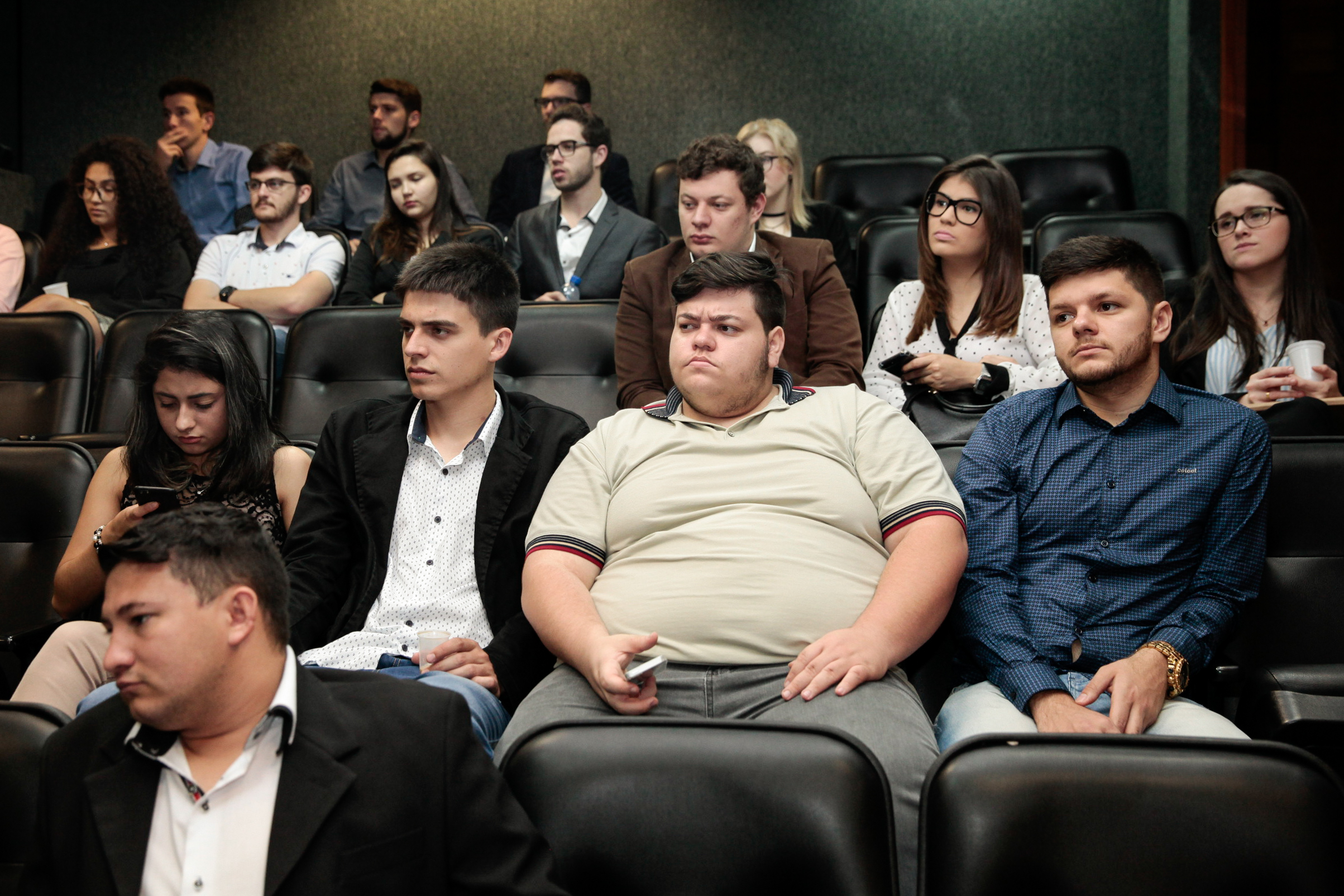 Mesa Redonda com Deputados Estaduais - Estágio Visita.