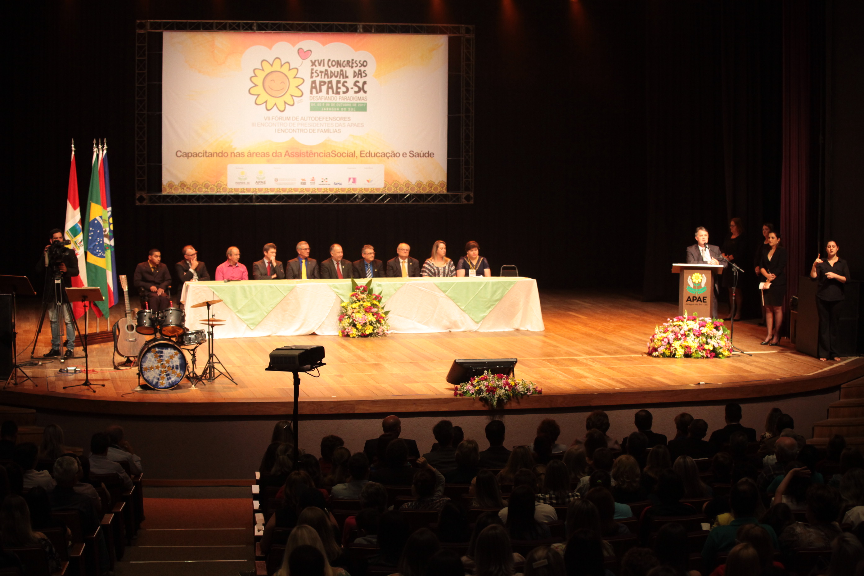 XVI CONGRESSO ESTADUAL DAS APAES - Jaraguá do Sul/SC.