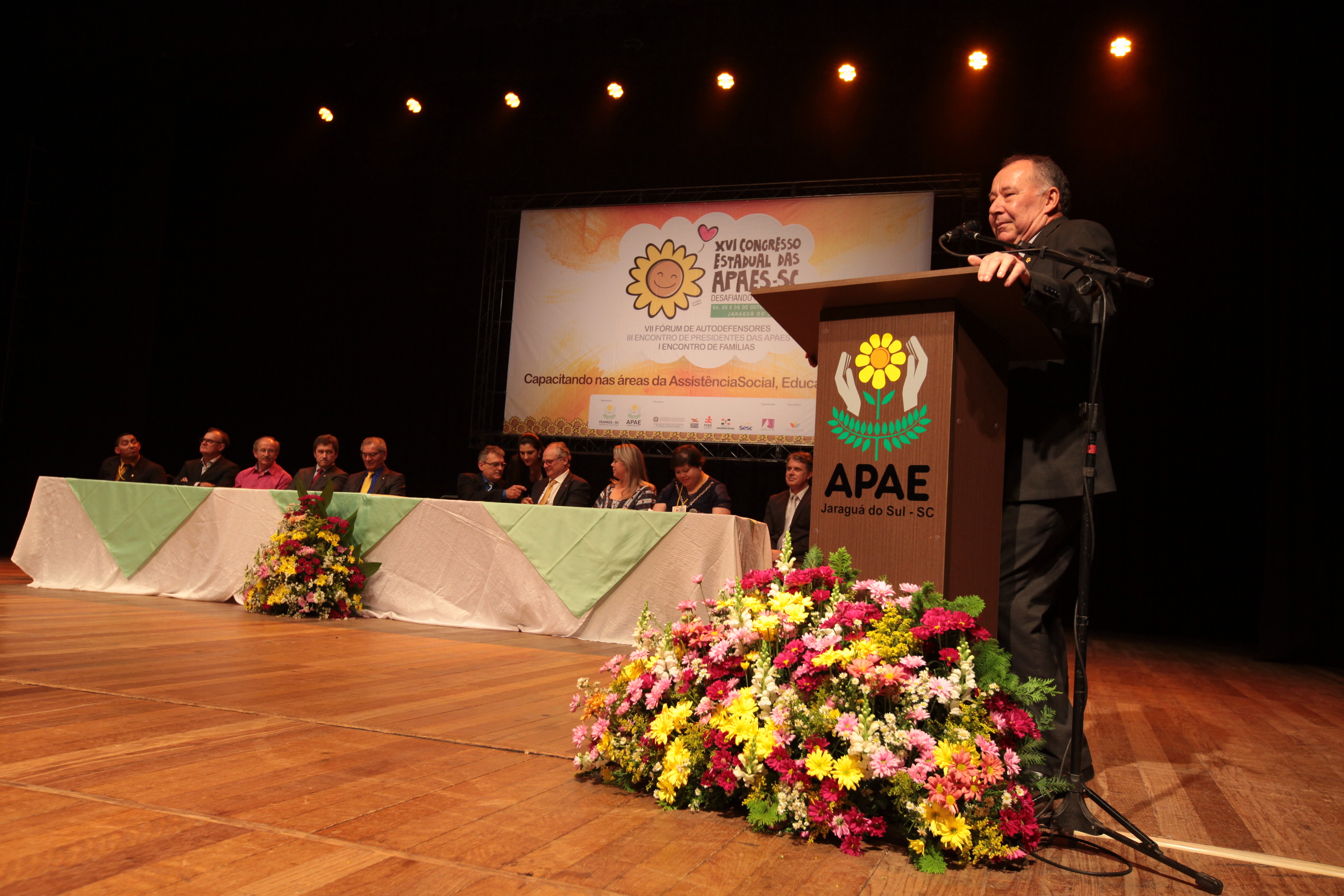 XVI CONGRESSO ESTADUAL DAS APAES - Jaraguá do Sul/SC.