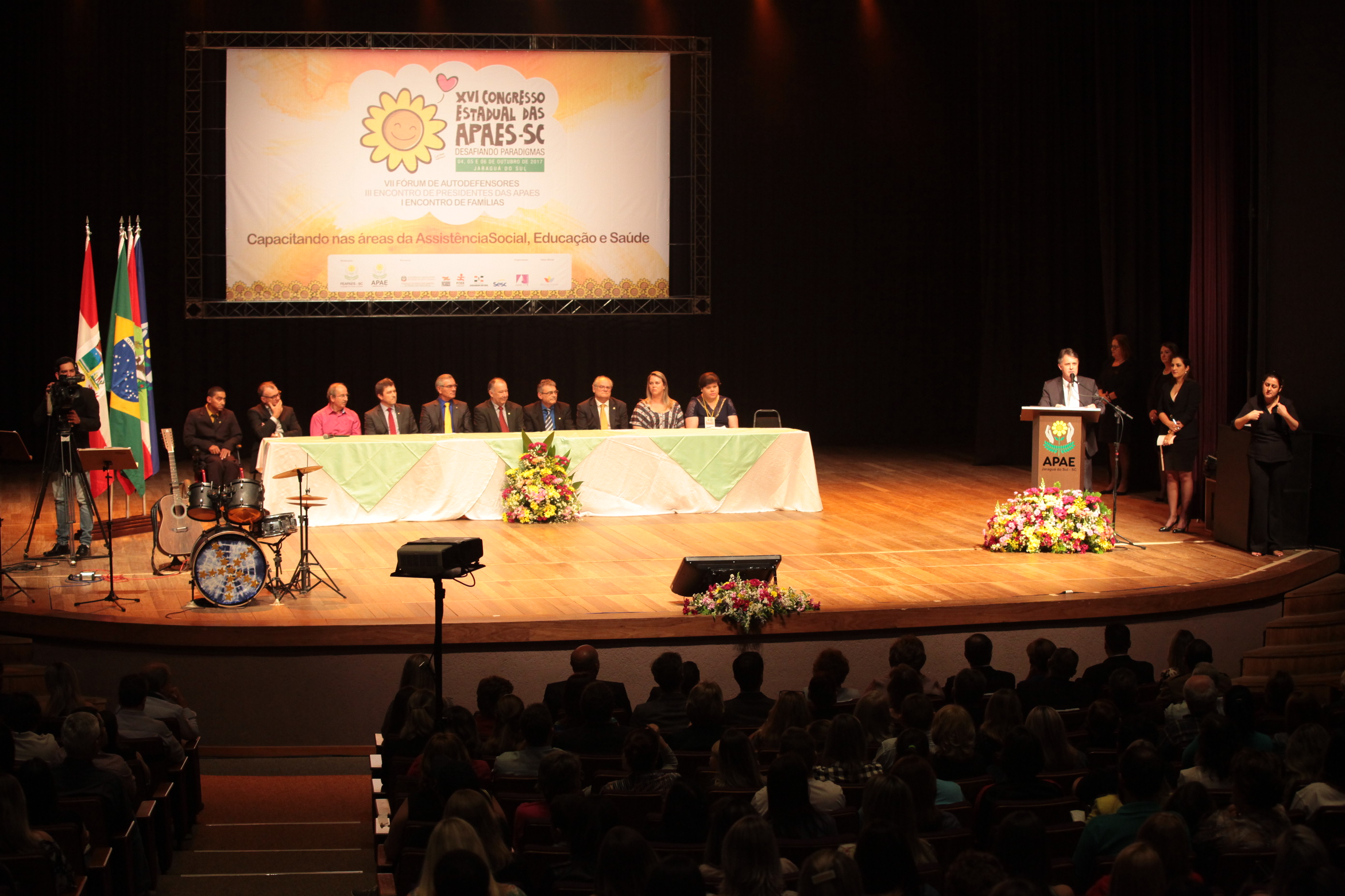 XVI CONGRESSO ESTADUAL DAS APAES - Jaraguá do Sul/SC.