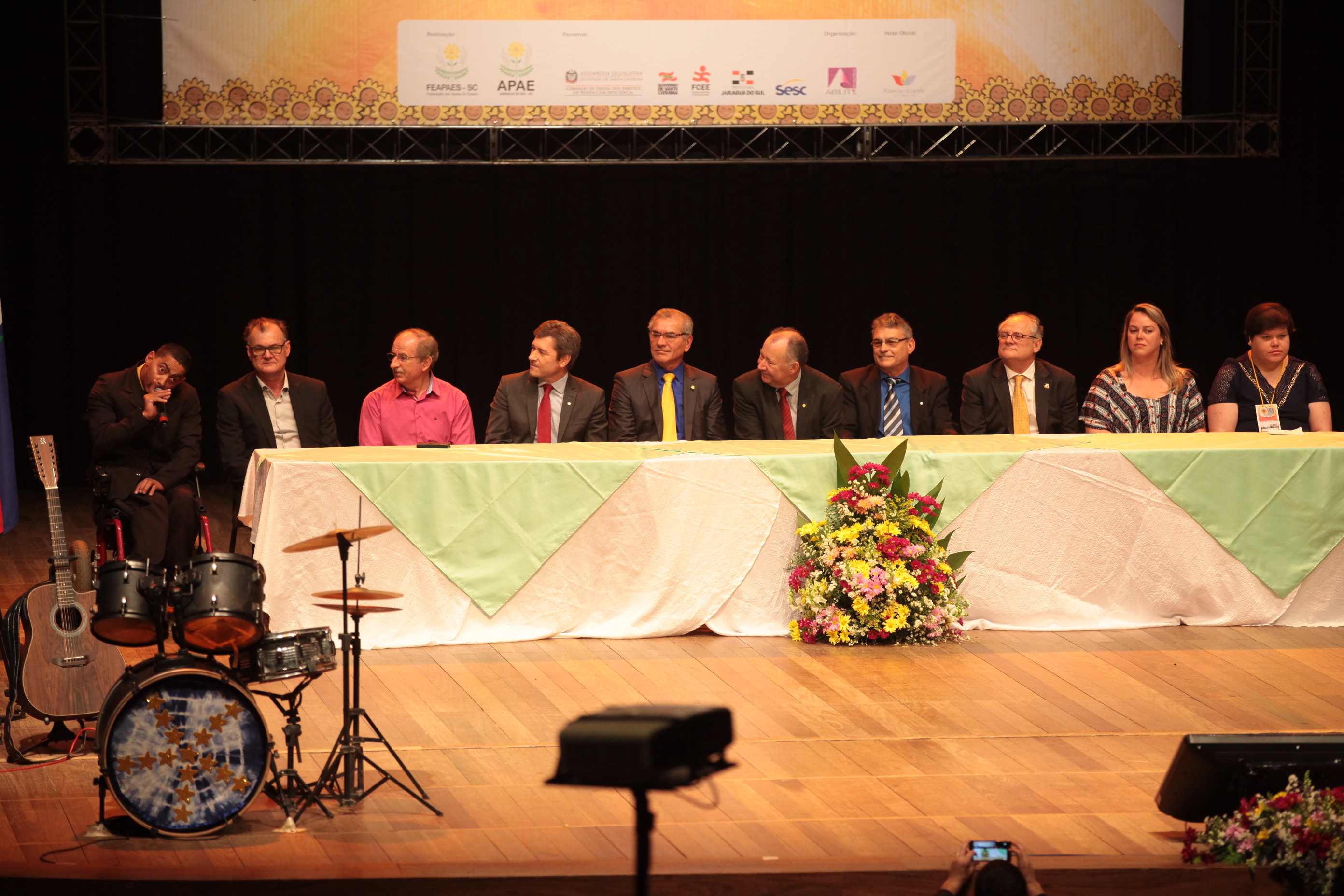 XVI CONGRESSO ESTADUAL DAS APAES - Jaraguá do Sul/SC.