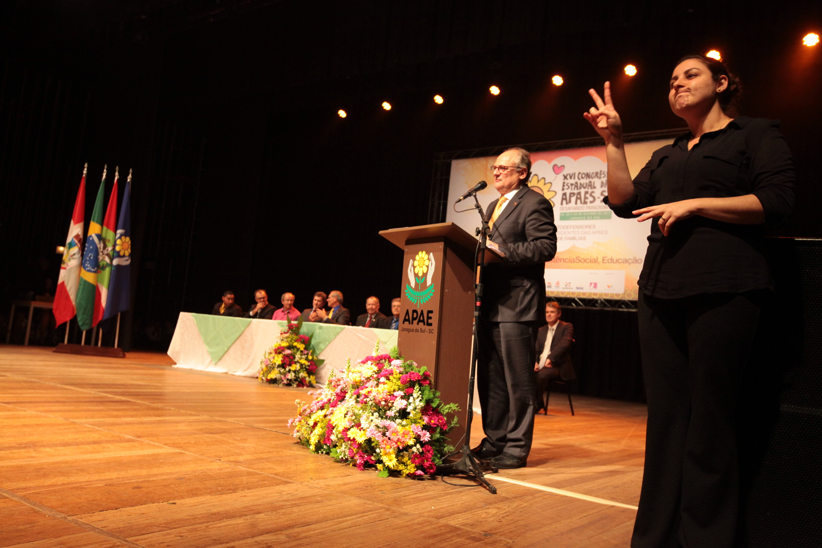 XVI CONGRESSO ESTADUAL DAS APAES - Jaraguá do Sul/SC.