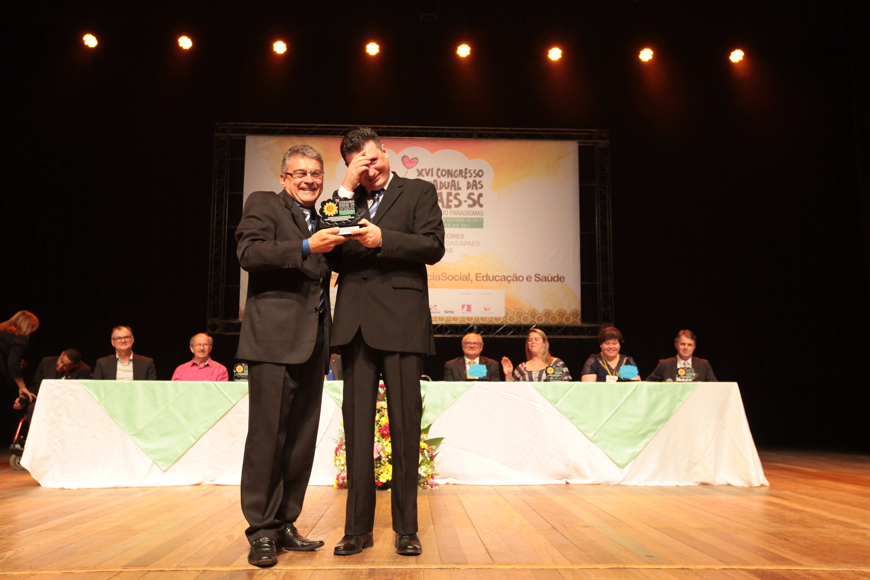 XVI CONGRESSO ESTADUAL DAS APAES - Jaraguá do Sul/SC.