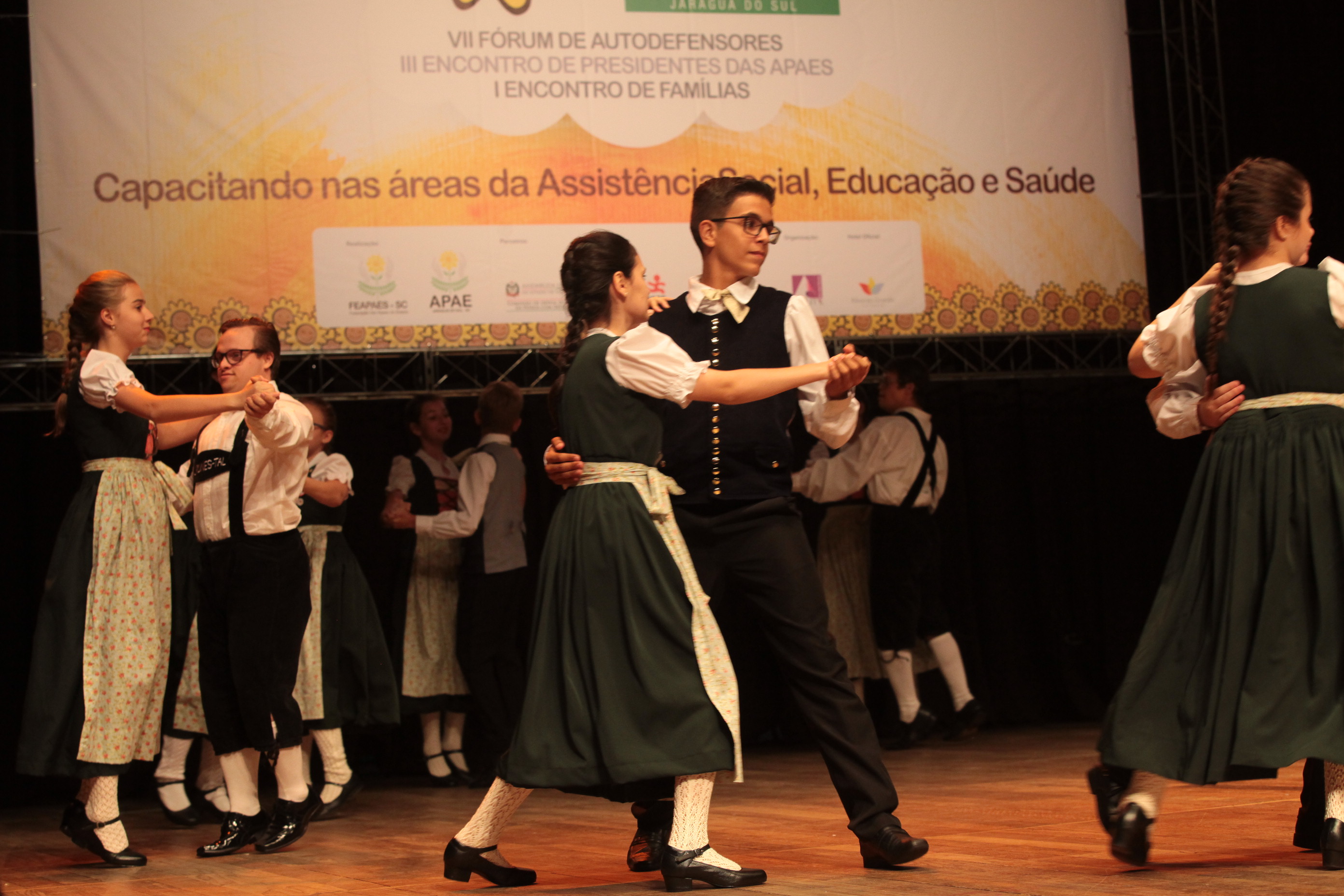XVI CONGRESSO ESTADUAL DAS APAES - Jaraguá do Sul/SC.
