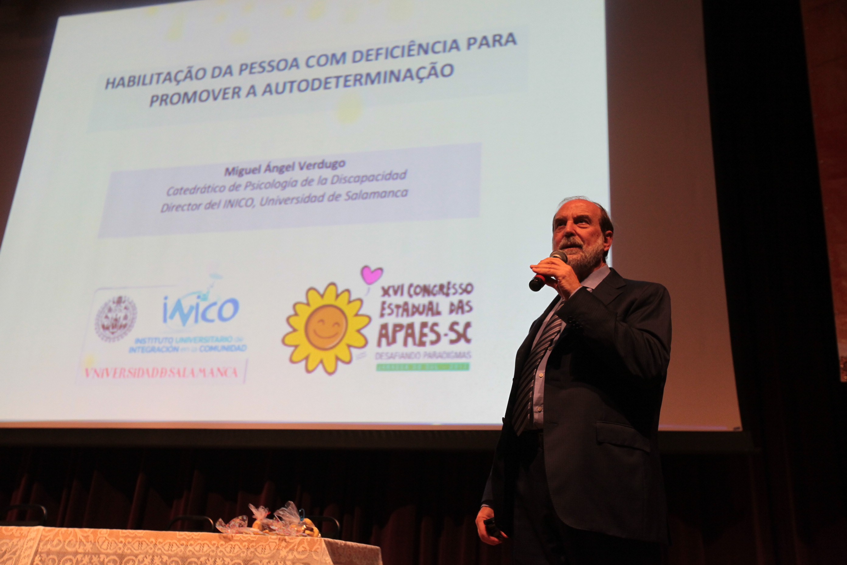 XVI Congresso Estadual das APAEs de Santa Catarina. Miguel Verdugo.