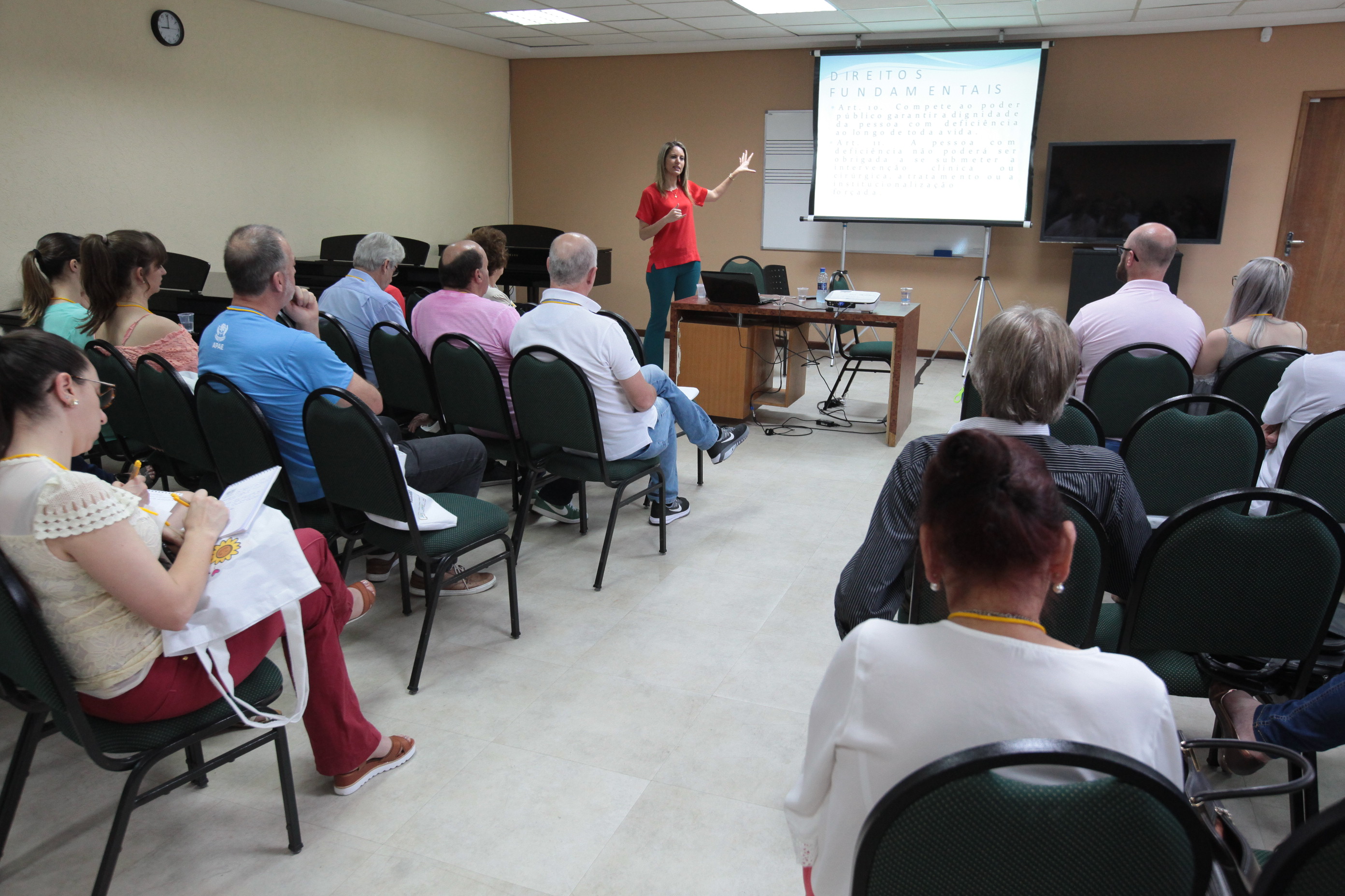 Encerramento do  XVI Congresso Estadual das APAEs de Santa Catarina. Cristiany de Castro.
