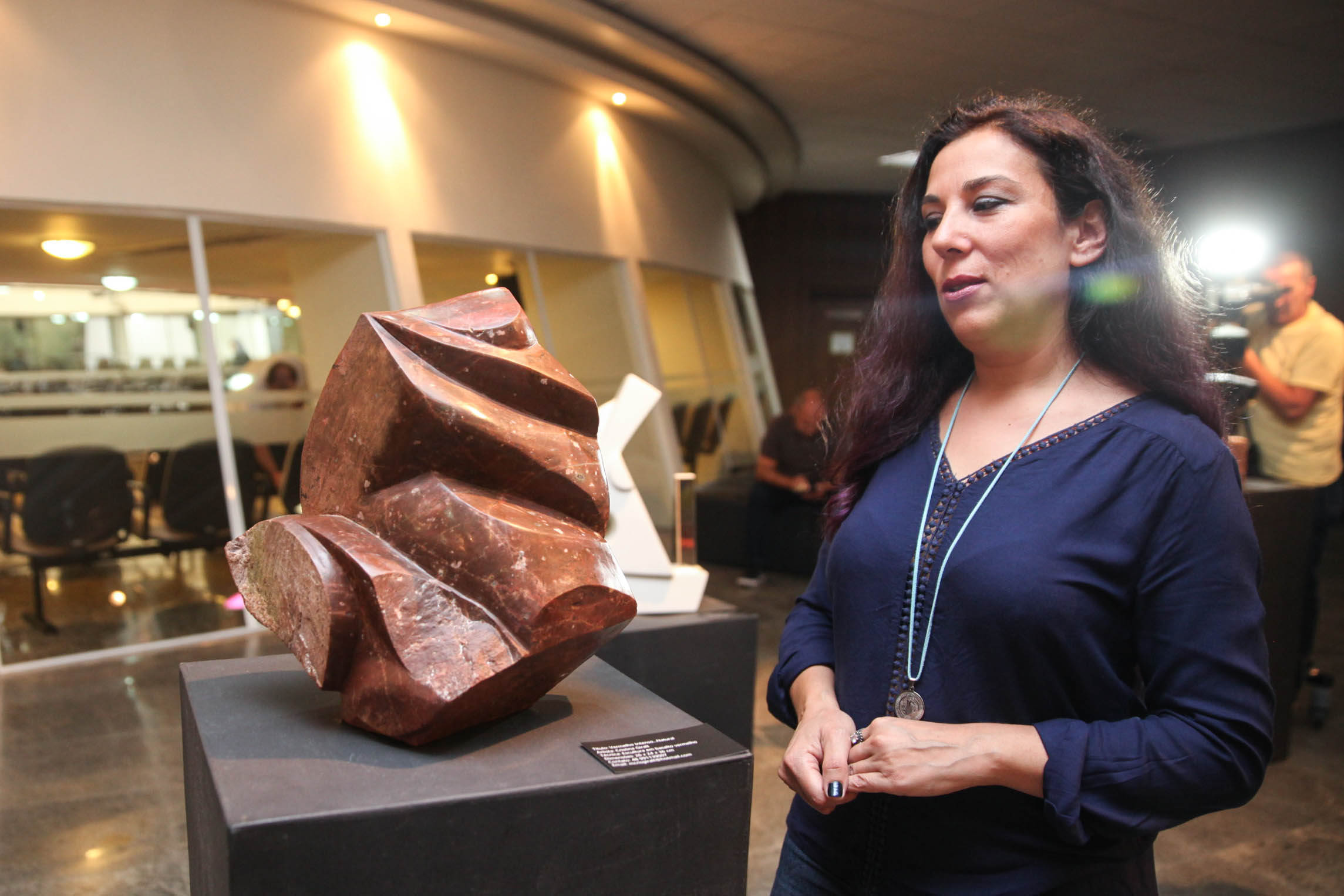 Cristina Giralt. Exposição Fragmentos Infinitos.