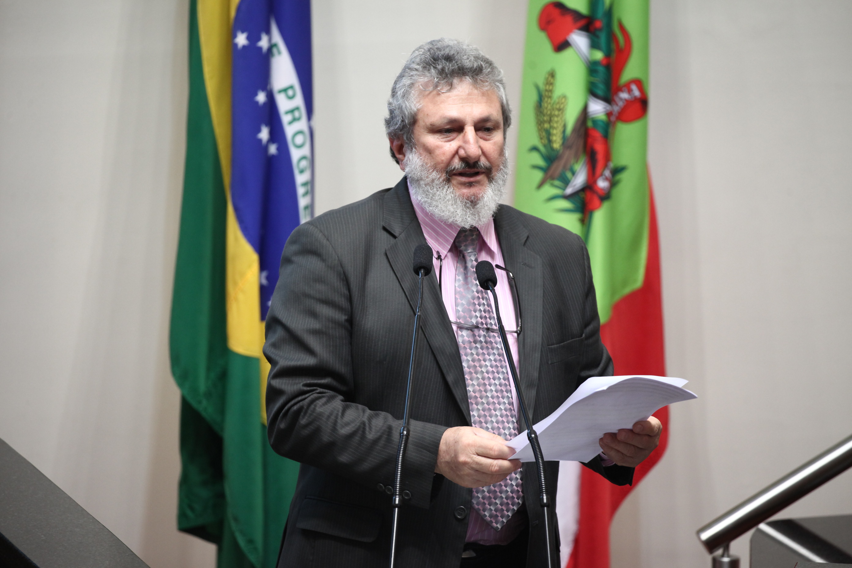 Deputado Padre Pedro Baldissera (PT). Sessão Ordinária. Foto: Miriam Zomer / Agência AL
