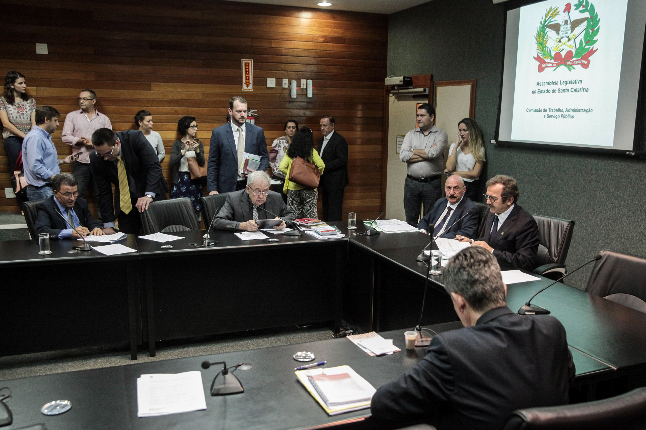 Comissão de Trabalho, Administração e Serviço Público.