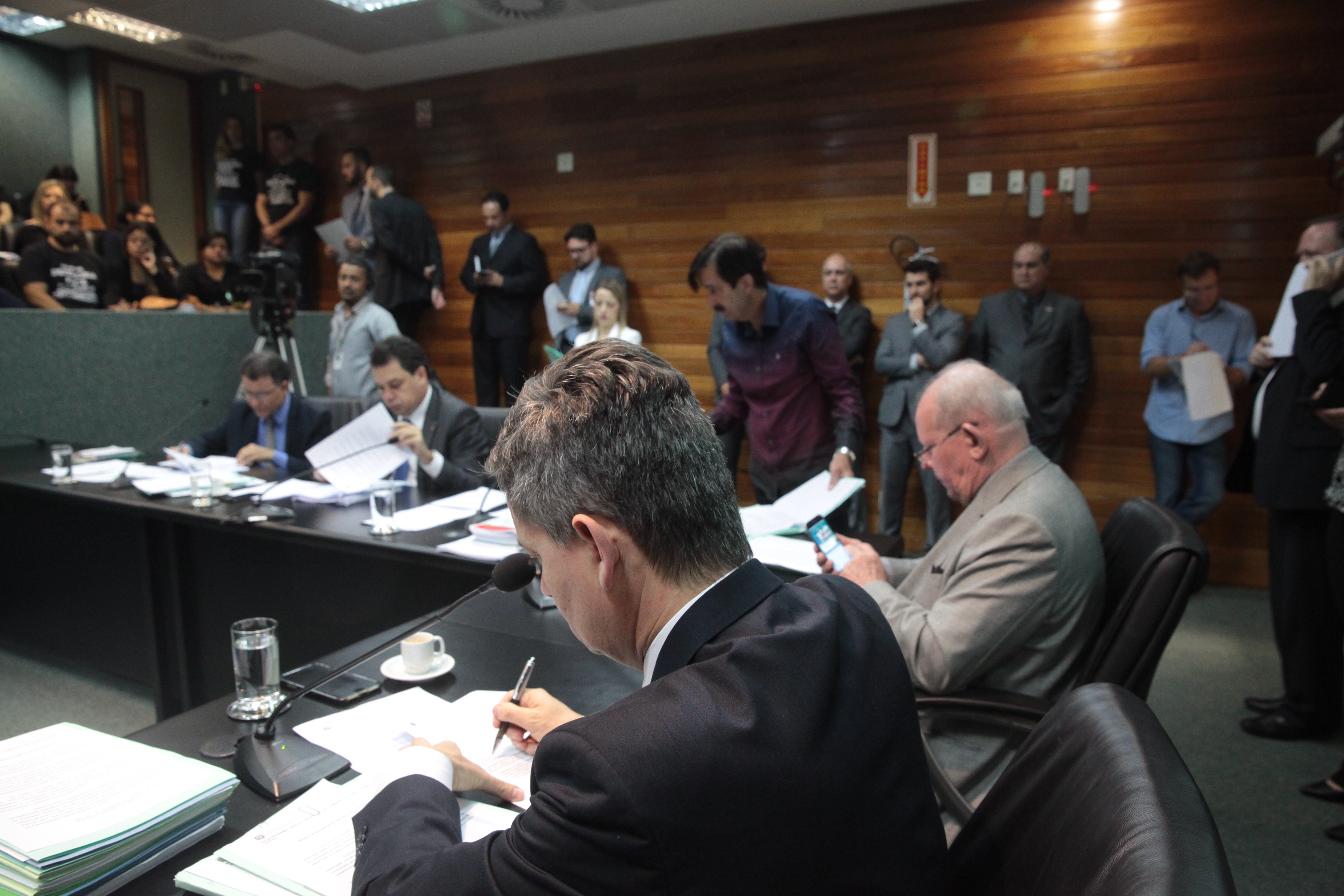 Comissão de Constituição e Justiça
