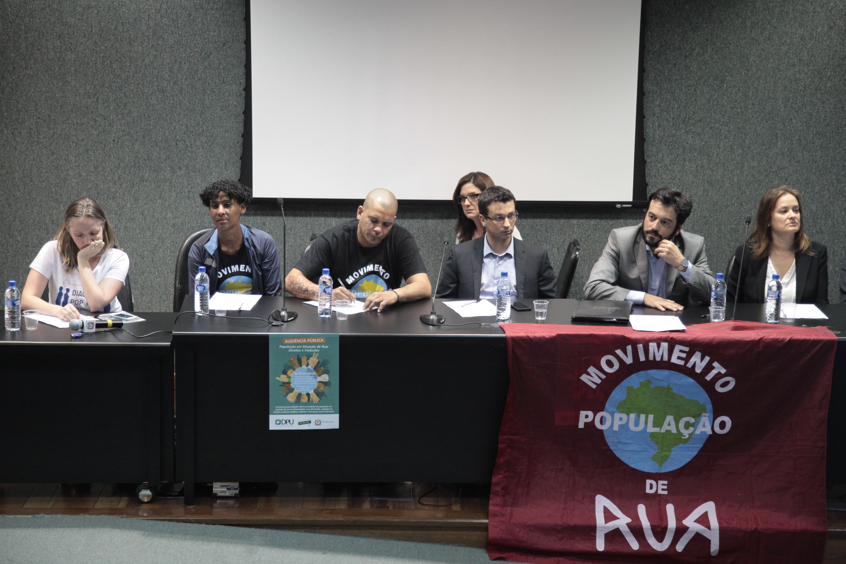 Audiência Pública sobre a População em Situação de Rua: Direitos e Violações.