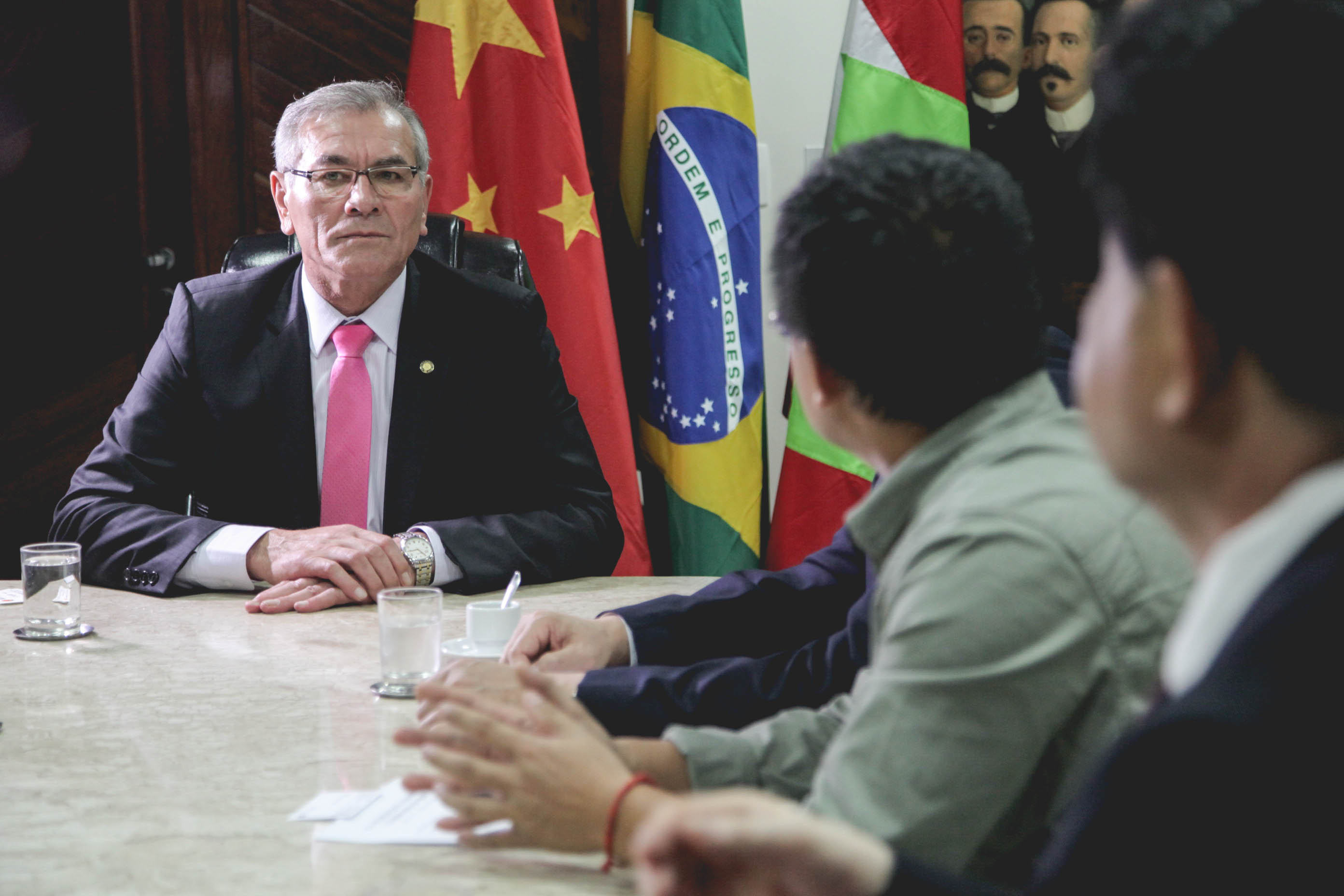 Comitiva Chinesa visita a Alesc.