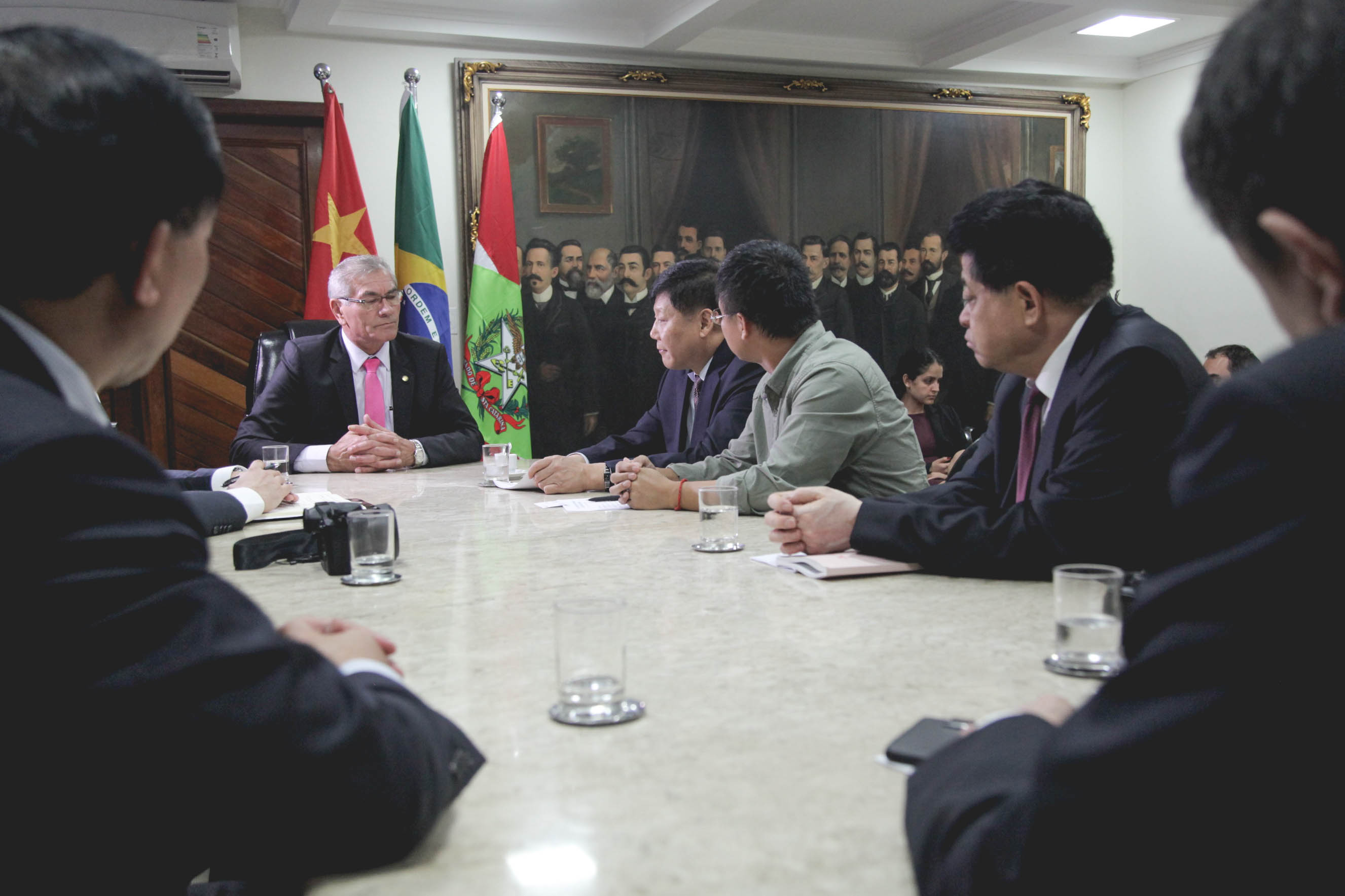 Comitiva Chinesa visita a Alesc.