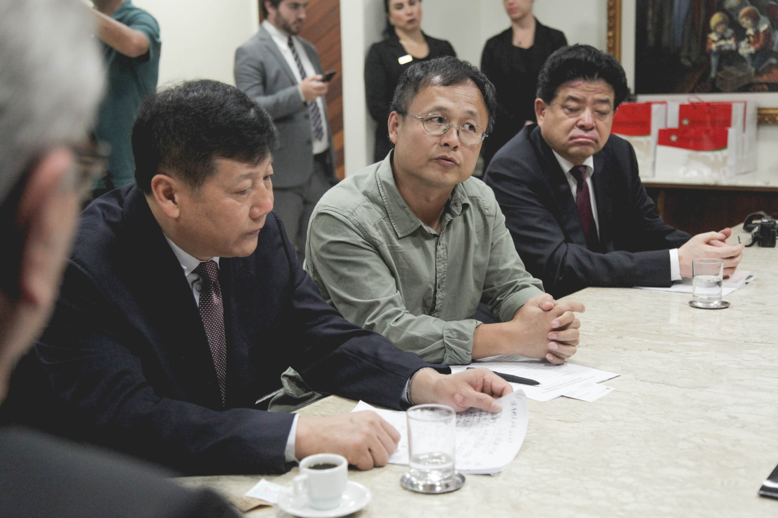 Comitiva Chinesa visita a Alesc.