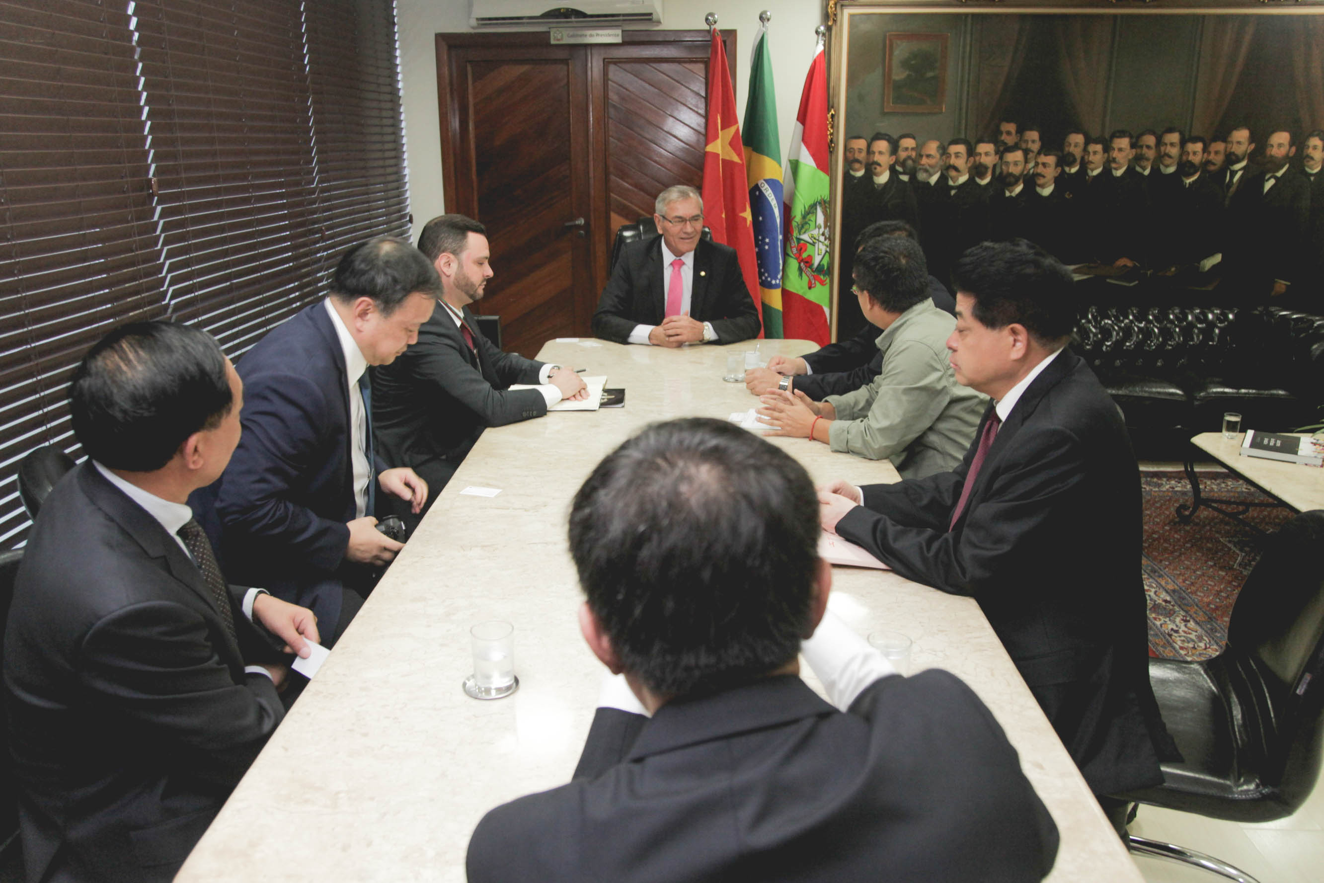 Comitiva Chinesa visita a Alesc.