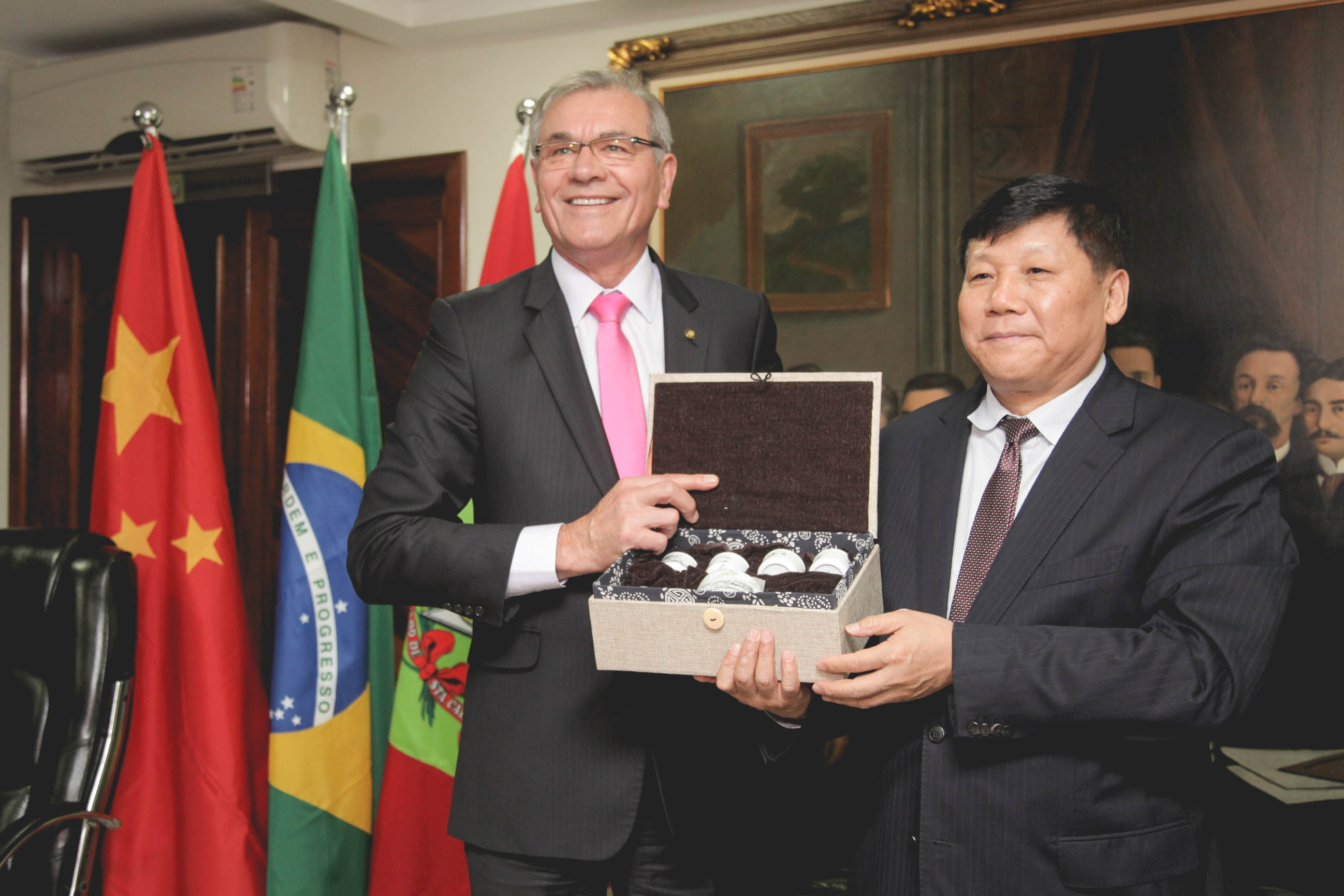Comitiva Chinesa visita a Alesc.
