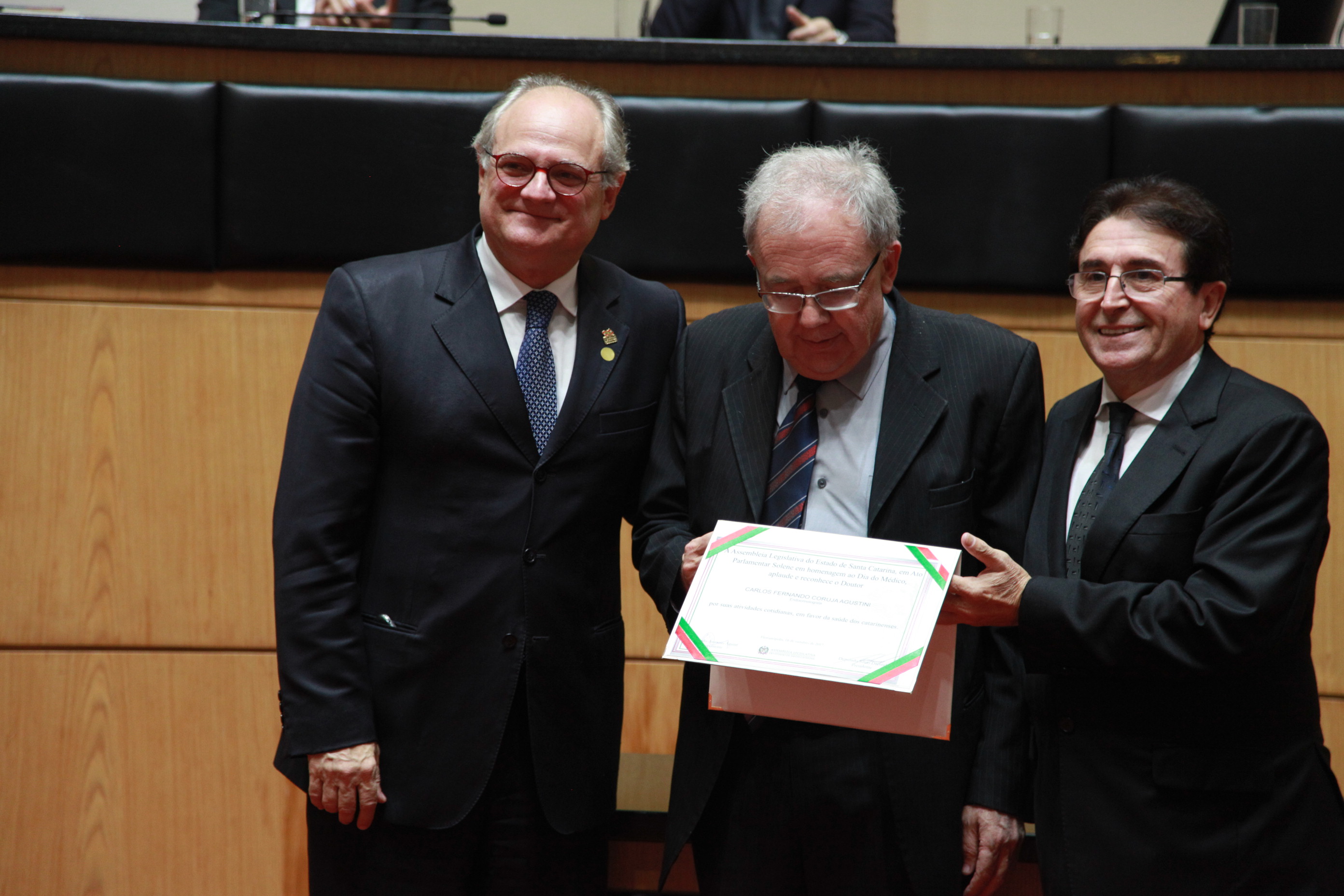 Ato Solene de caráter comemorativo pelo Dia do Médico