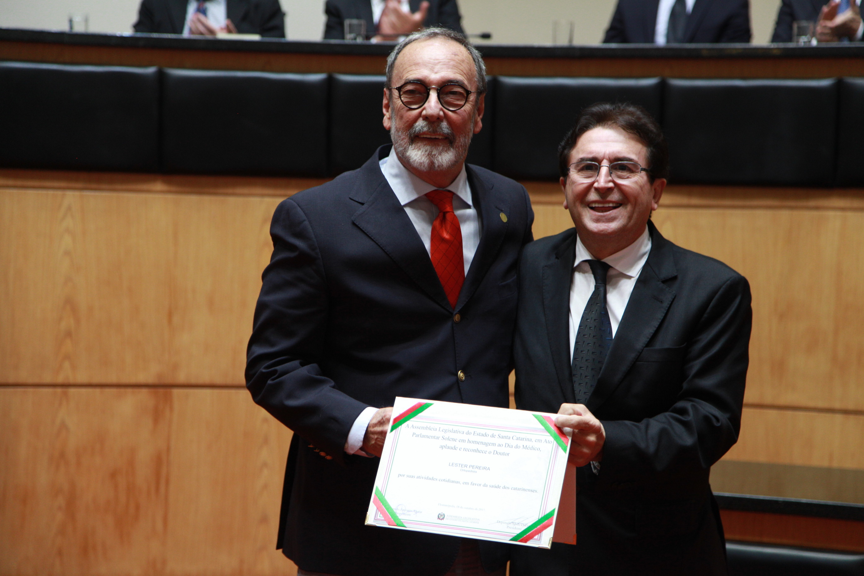 Ato Solene de caráter comemorativo pelo Dia do Médico