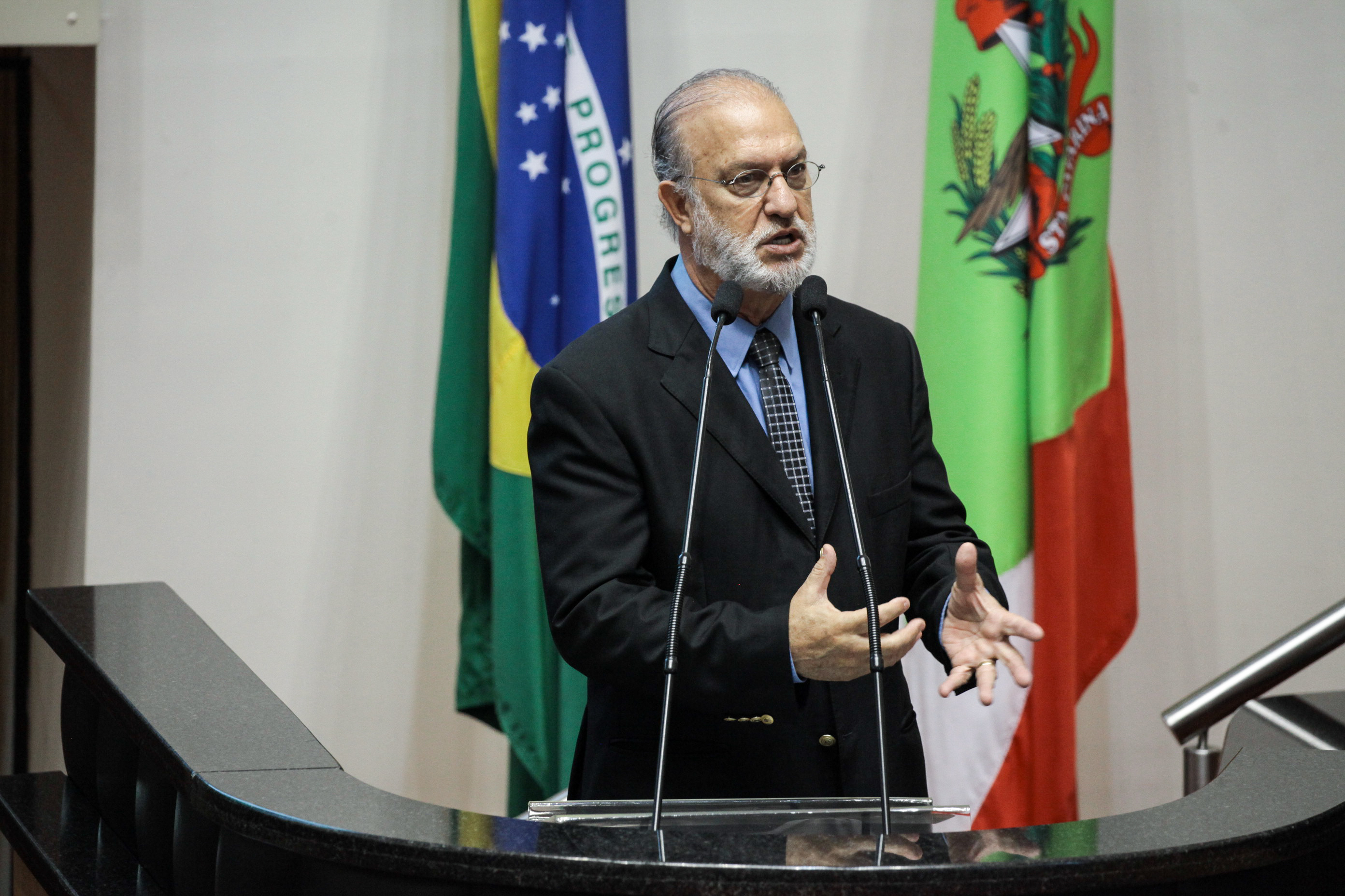 Deputado Nilson Gonçalves (Sem partido). Sessão Ordinária.