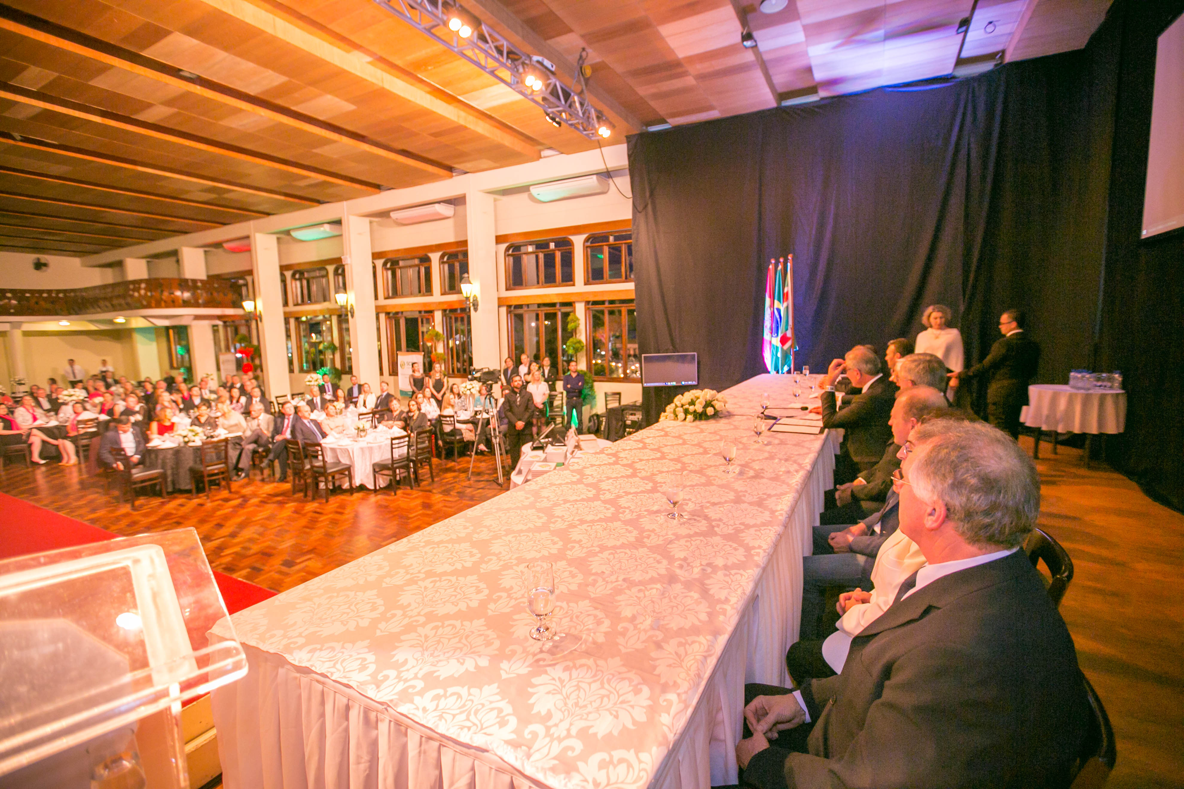 Sessão Solene em Homenagem aos 60 anos da ACISBS