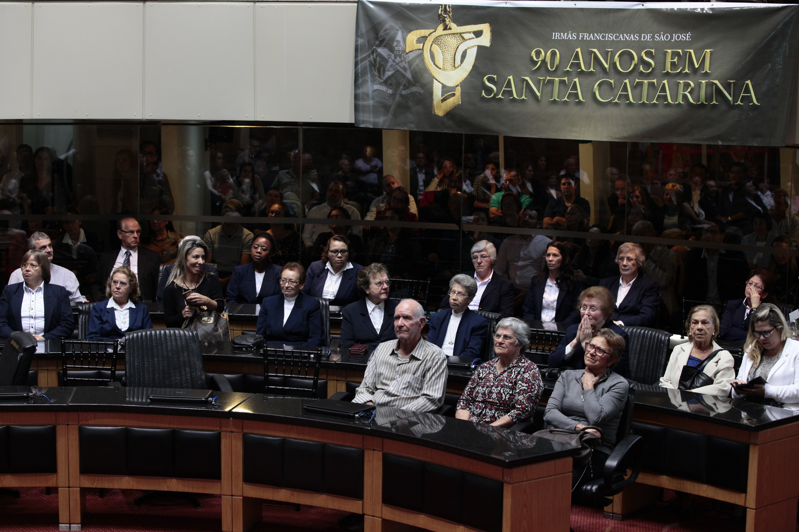 Sessão especial em homenagem à passagem dos 150 anos de fundação da Congregação das Irmãs Franciscanas em São José e 90 Anos em Angelina.