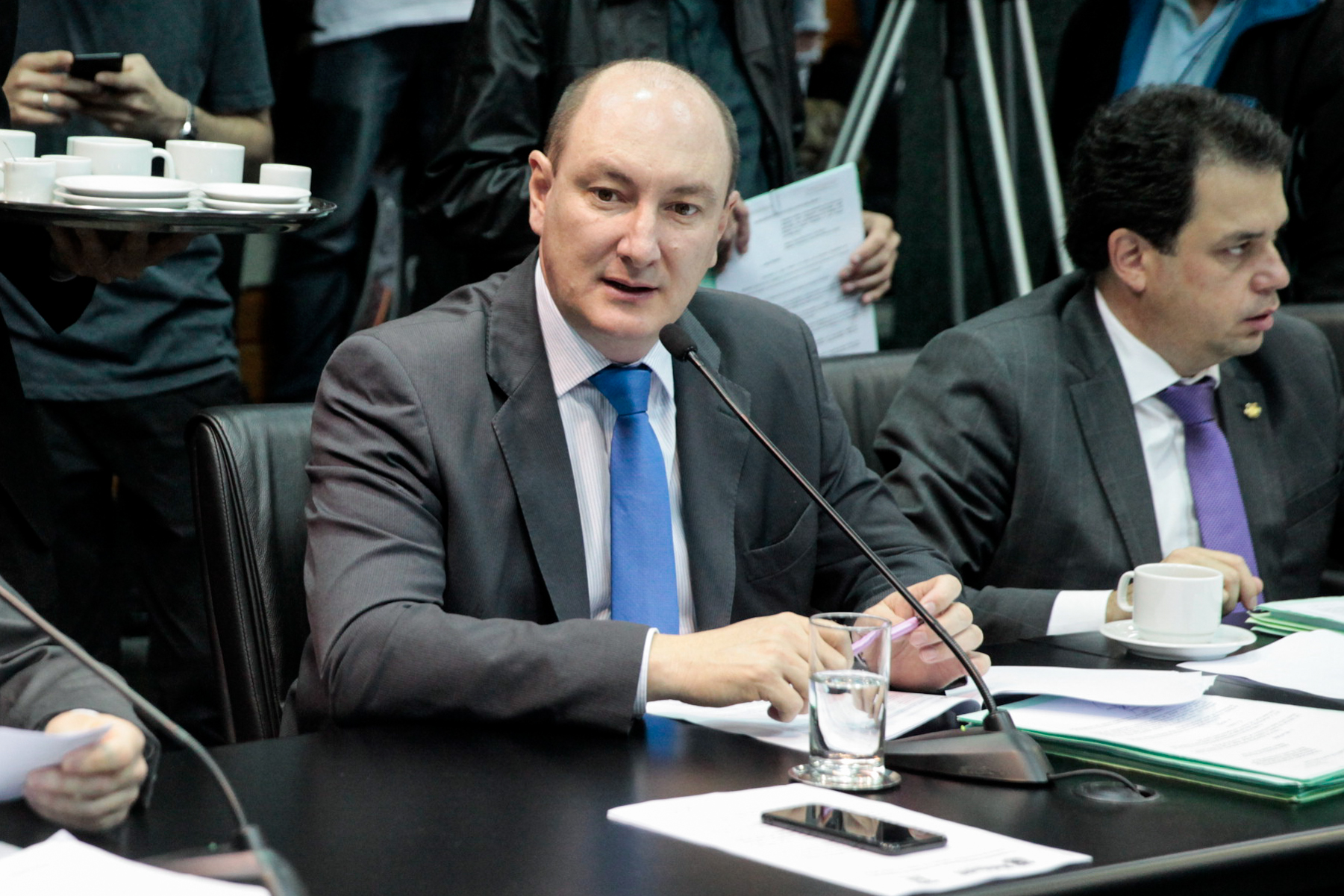 Deputado Mauro de Nadal (PDMB). Comissão de Constituição e Justiça.