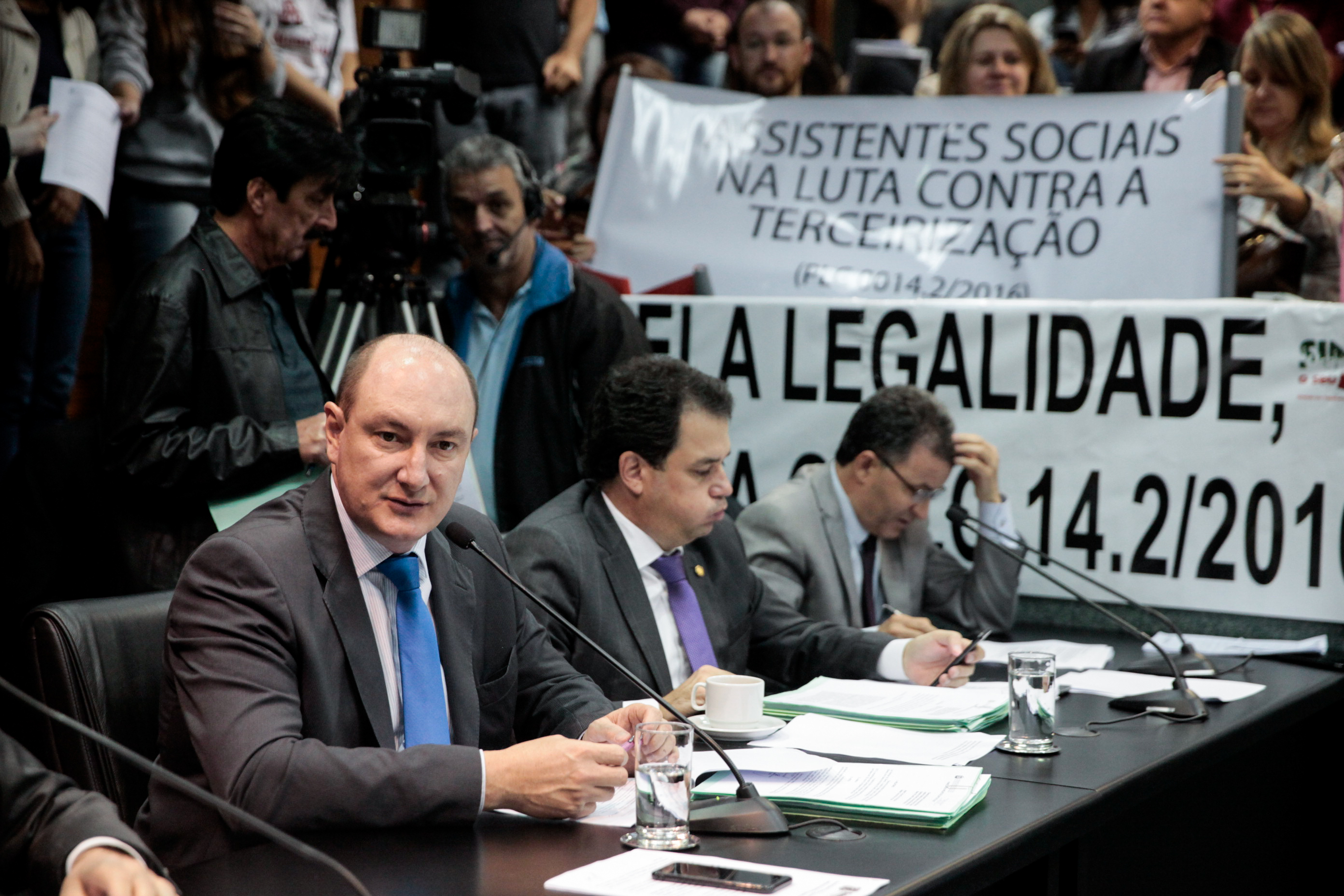 Comissão de Constituição e Justiça.