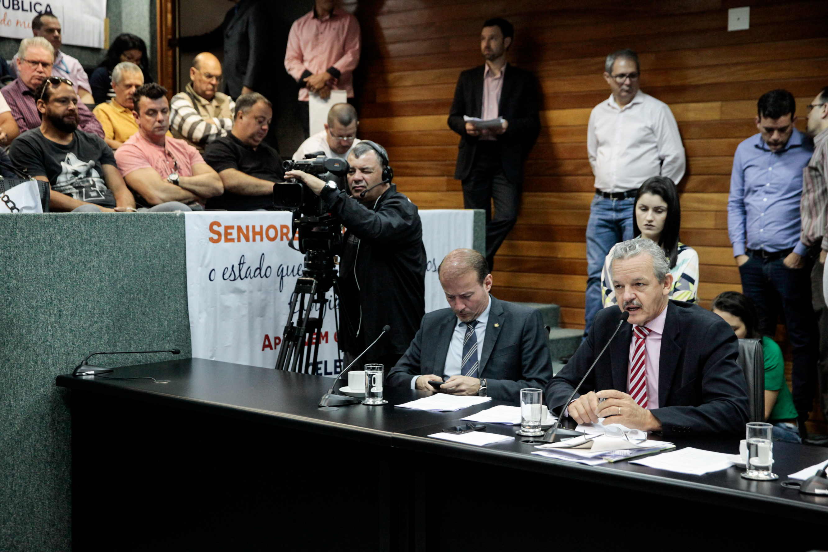 Comissão de Constituição e Justiça.