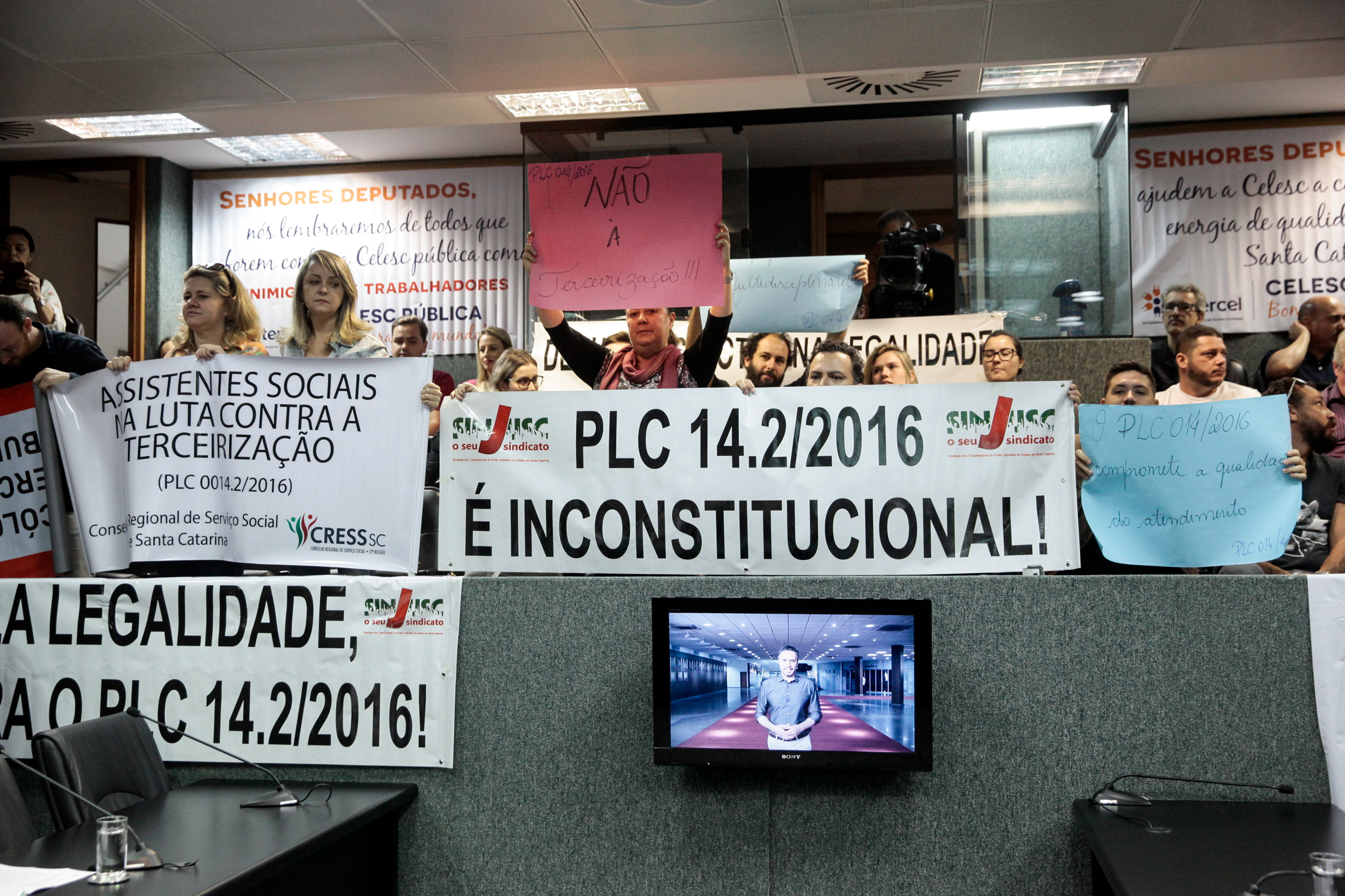 Comissão de Constituição e Justiça.