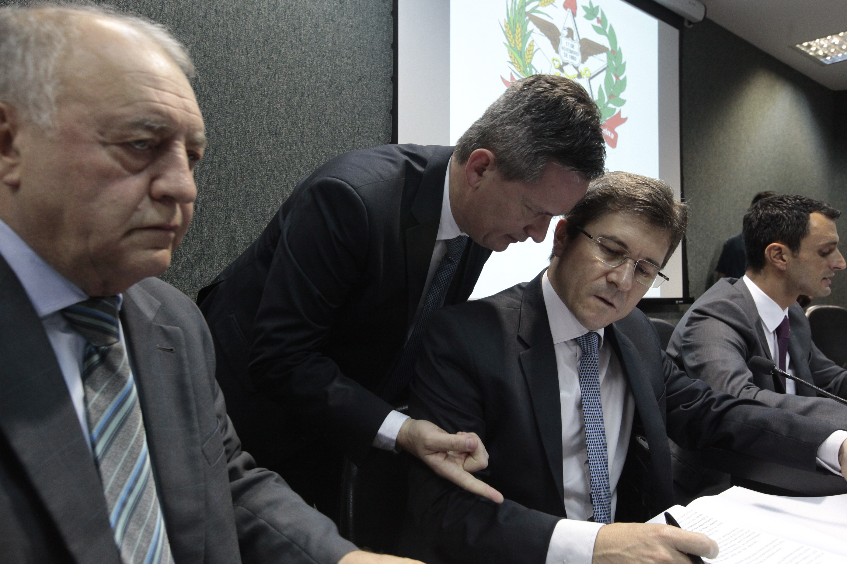 Comissão de Constituição e Justiça.
