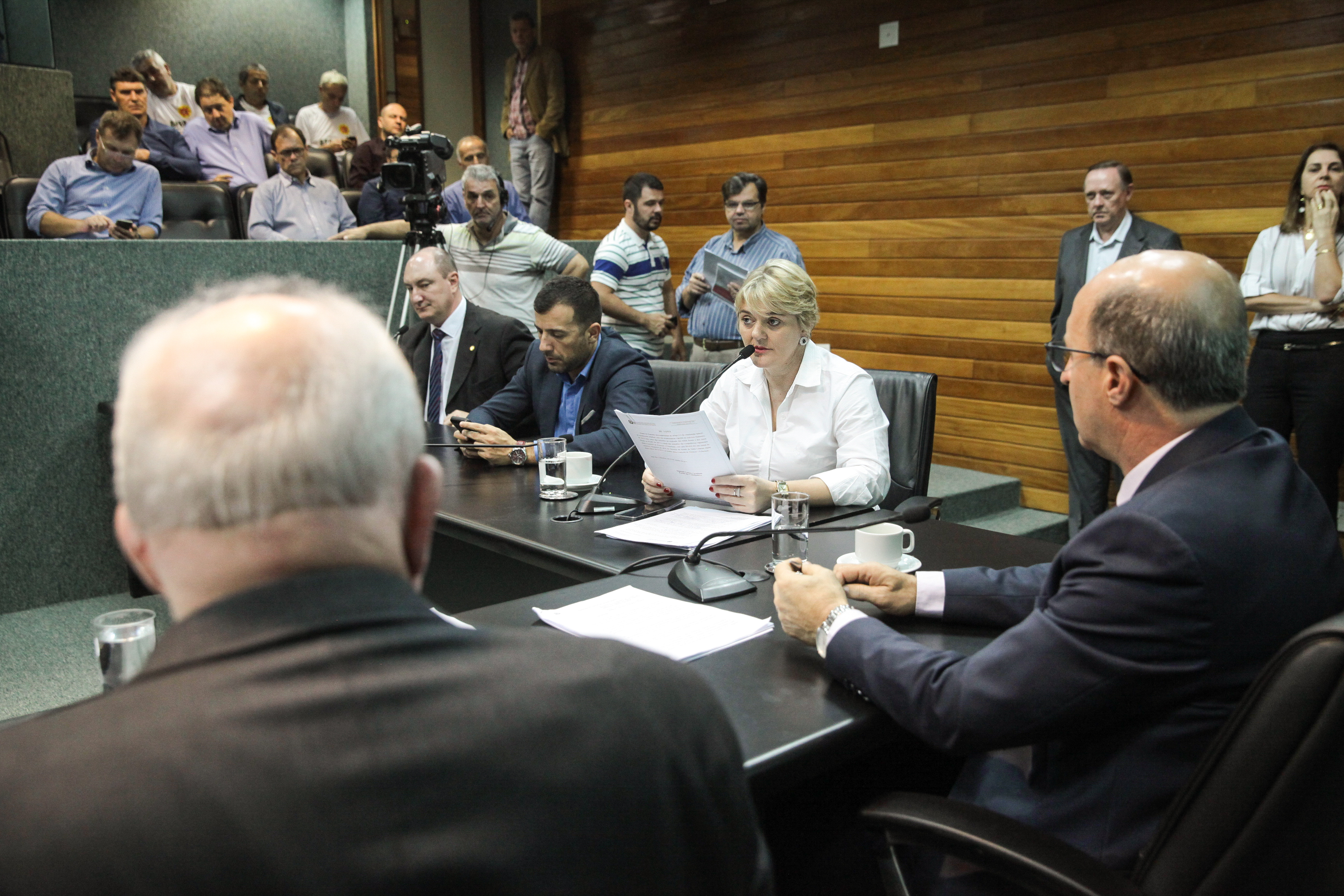 Comissão de Finanças e Tributação.