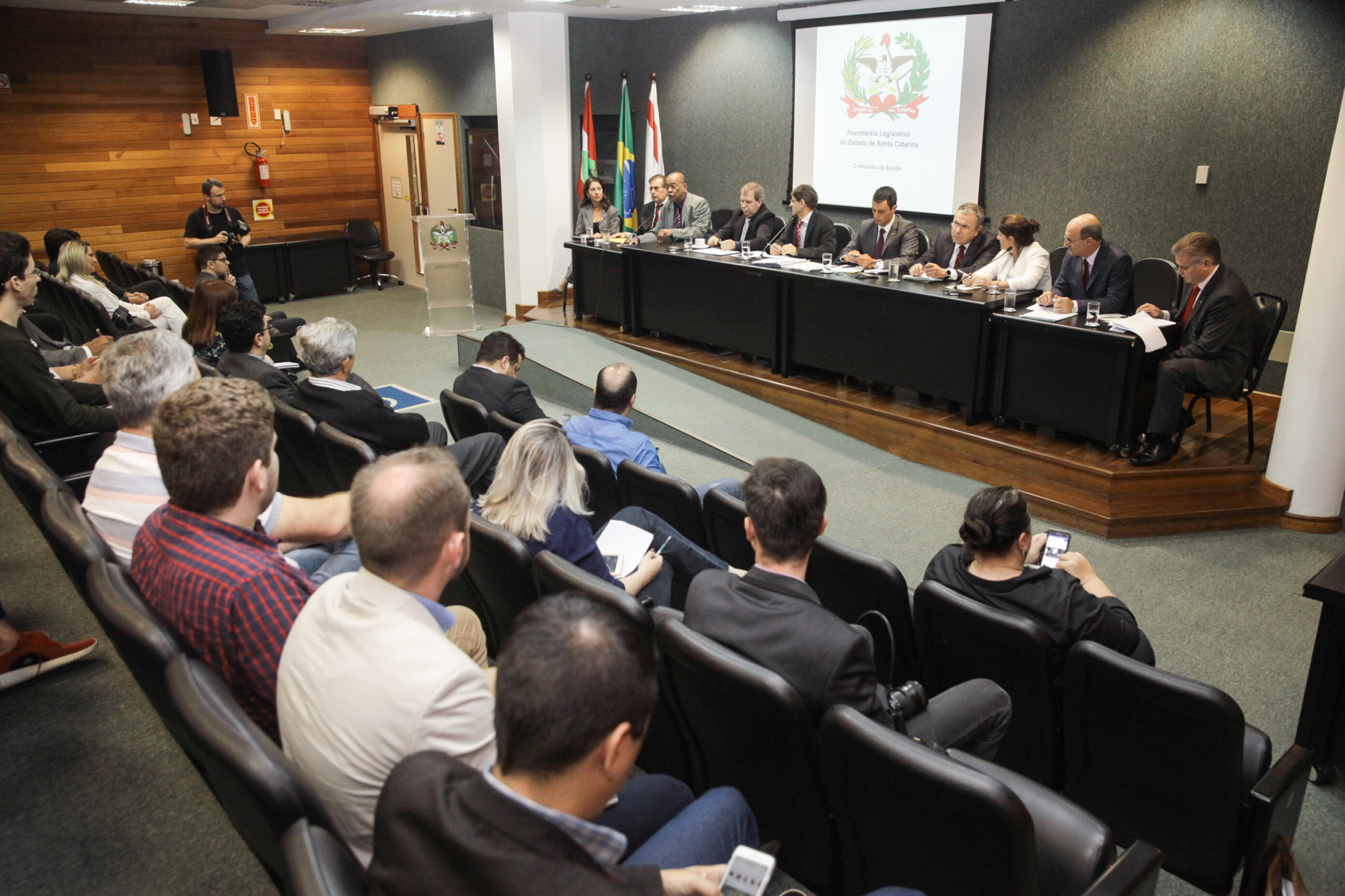 Itajaí reivindica instalação de unidade fixa de coleta de sangue