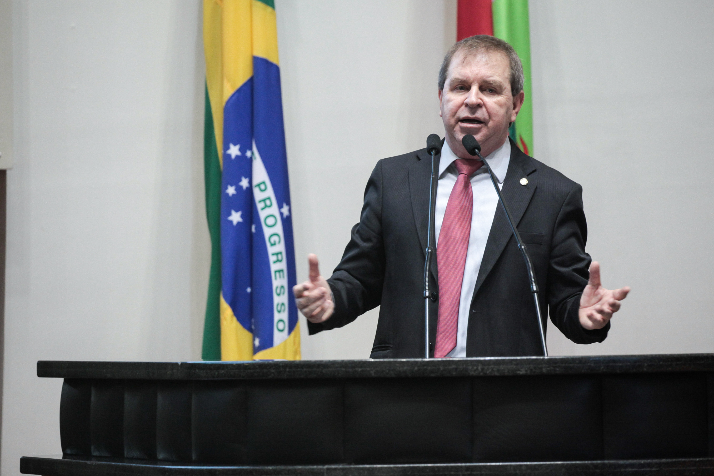 Deputado Mauricio Eskudlark (PR). Sessão Ordinária.