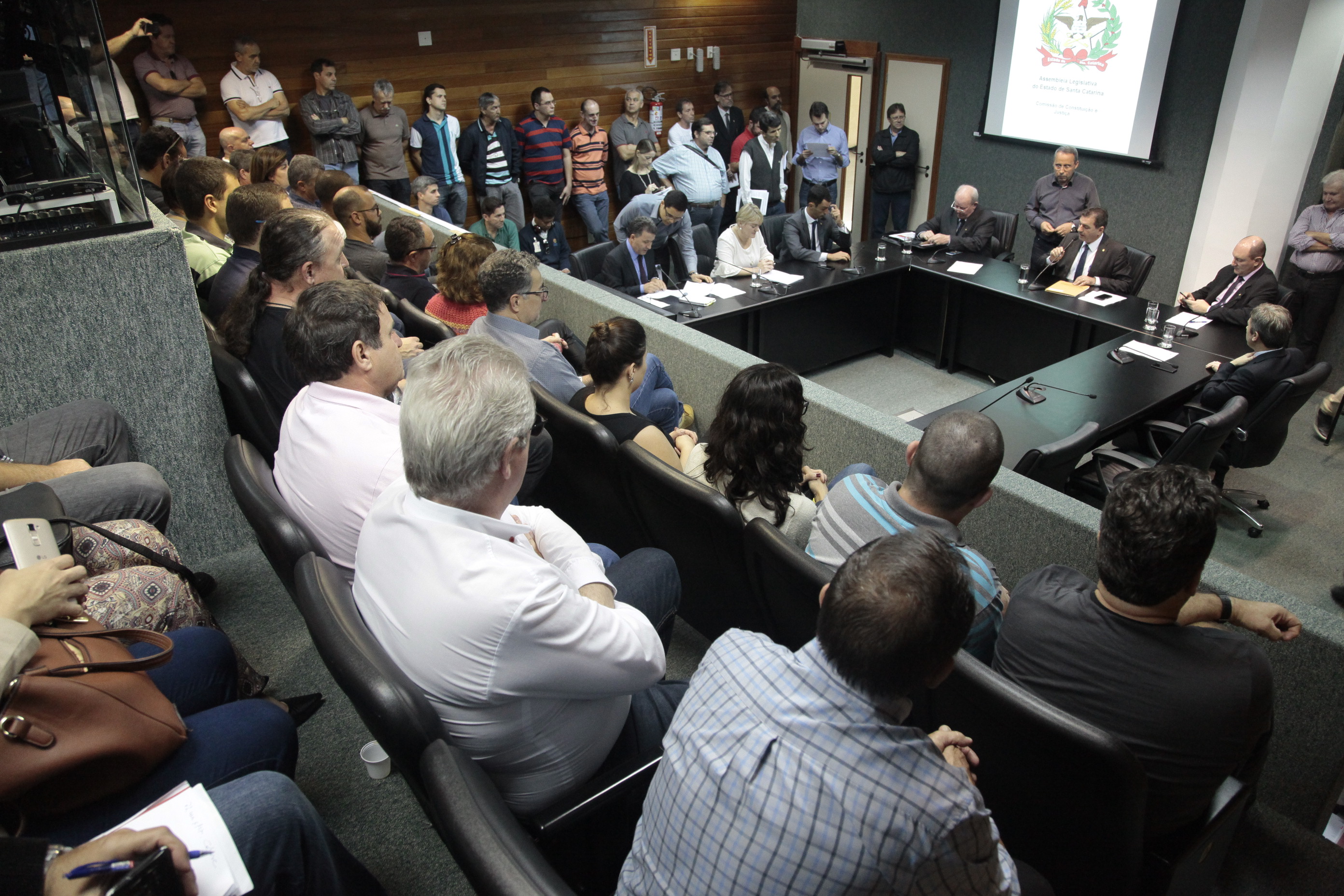 Reunião Extraordinária da Comissão de Constituição e Justiça