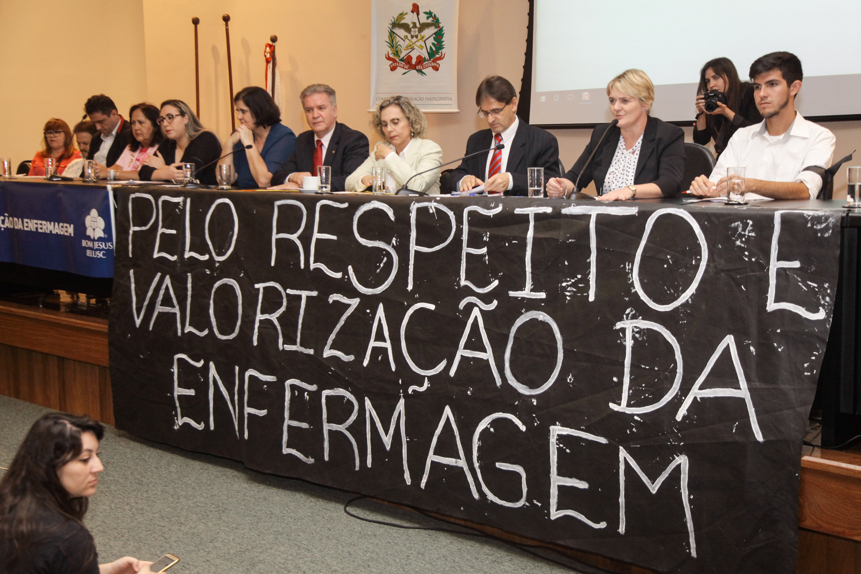 Audiência Pública Sobre a Prática da Enfermagem na Atenção Básica de Saúde.