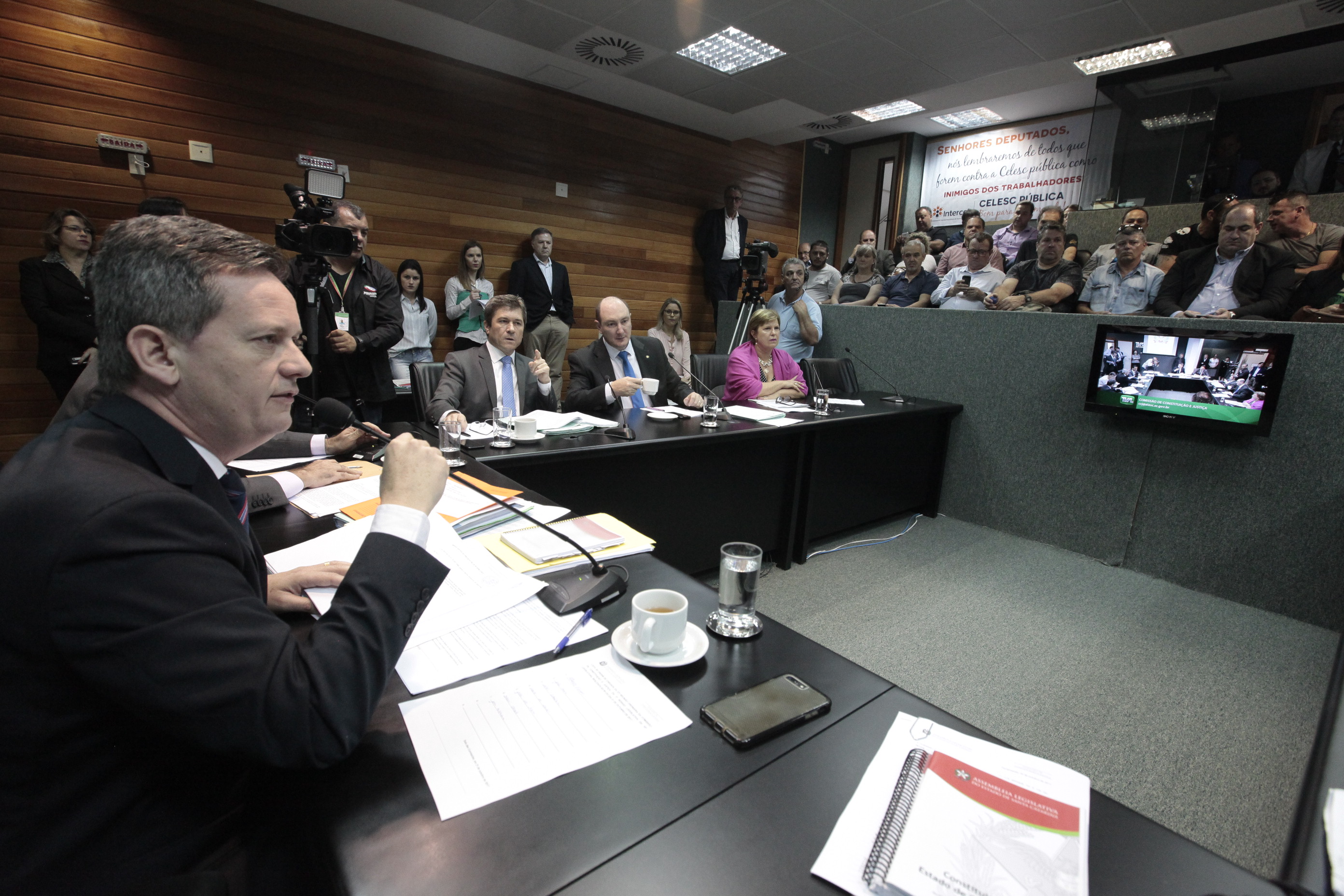 Comissão de Constituição e Justiça