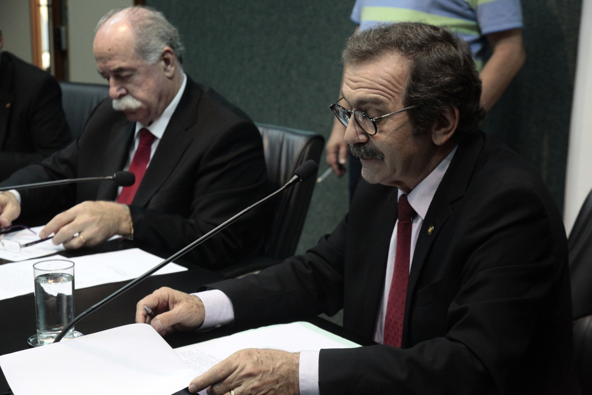 PL que pune empresa receptadora de carga roubada segue para Plenário