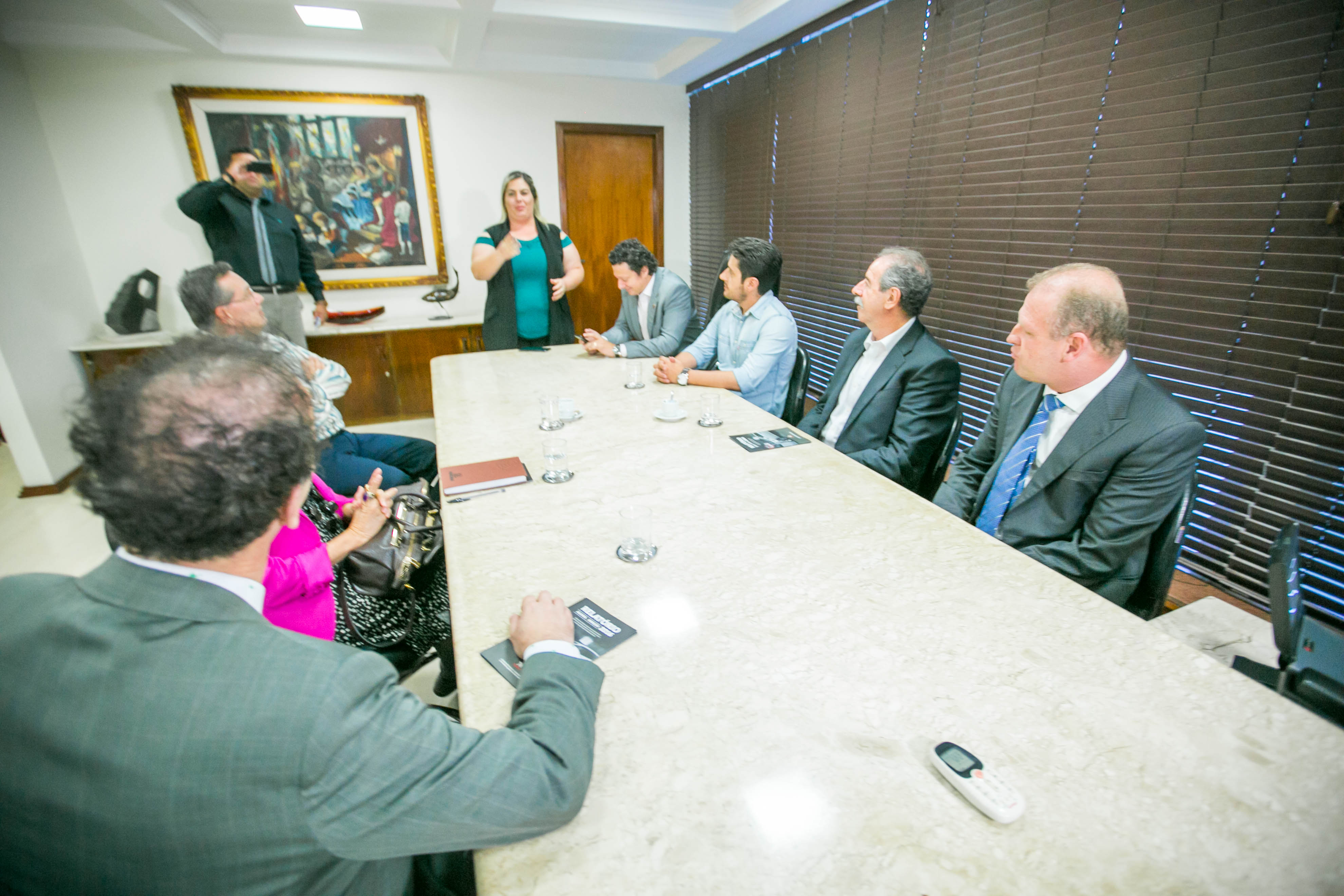 Entrega de Moção de Aplauso para Maria de Lurdes Souza do Programa Reviver