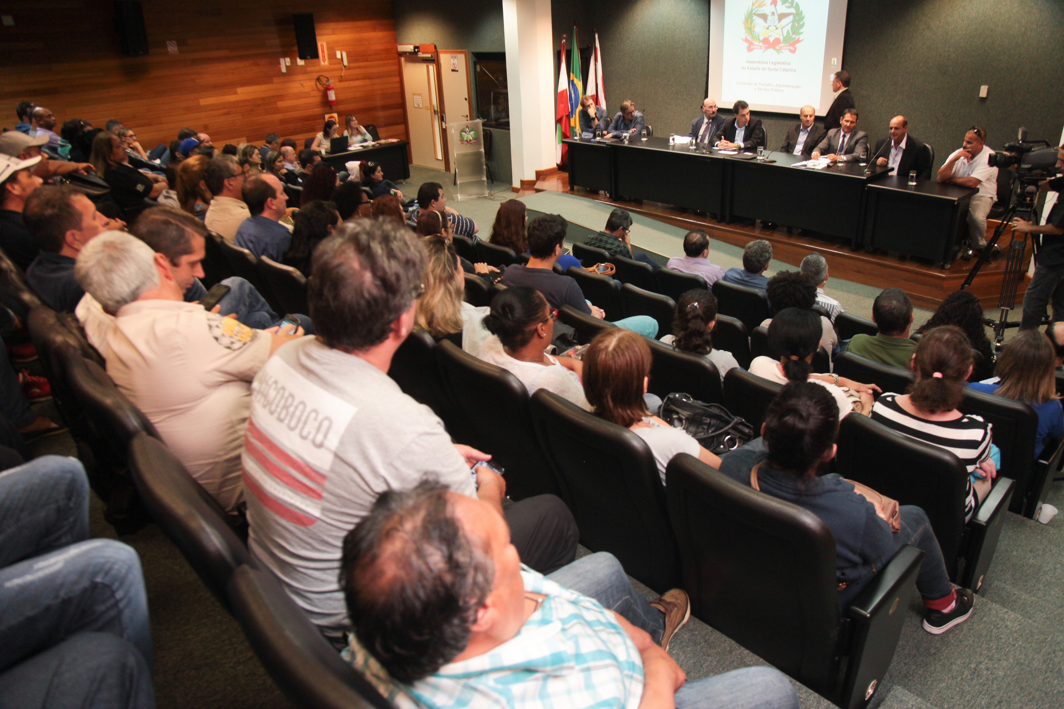 Audiência Pública sobre “A Situação dos Trabalhadores da Cadeia Produtiva da JBS”