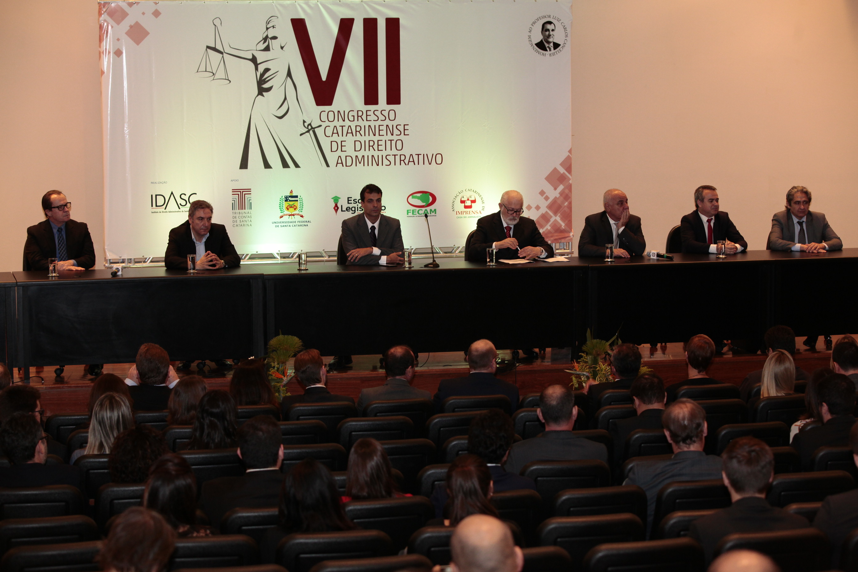 Abertura do VII Congresso Catarinense de Direito Administrativo.