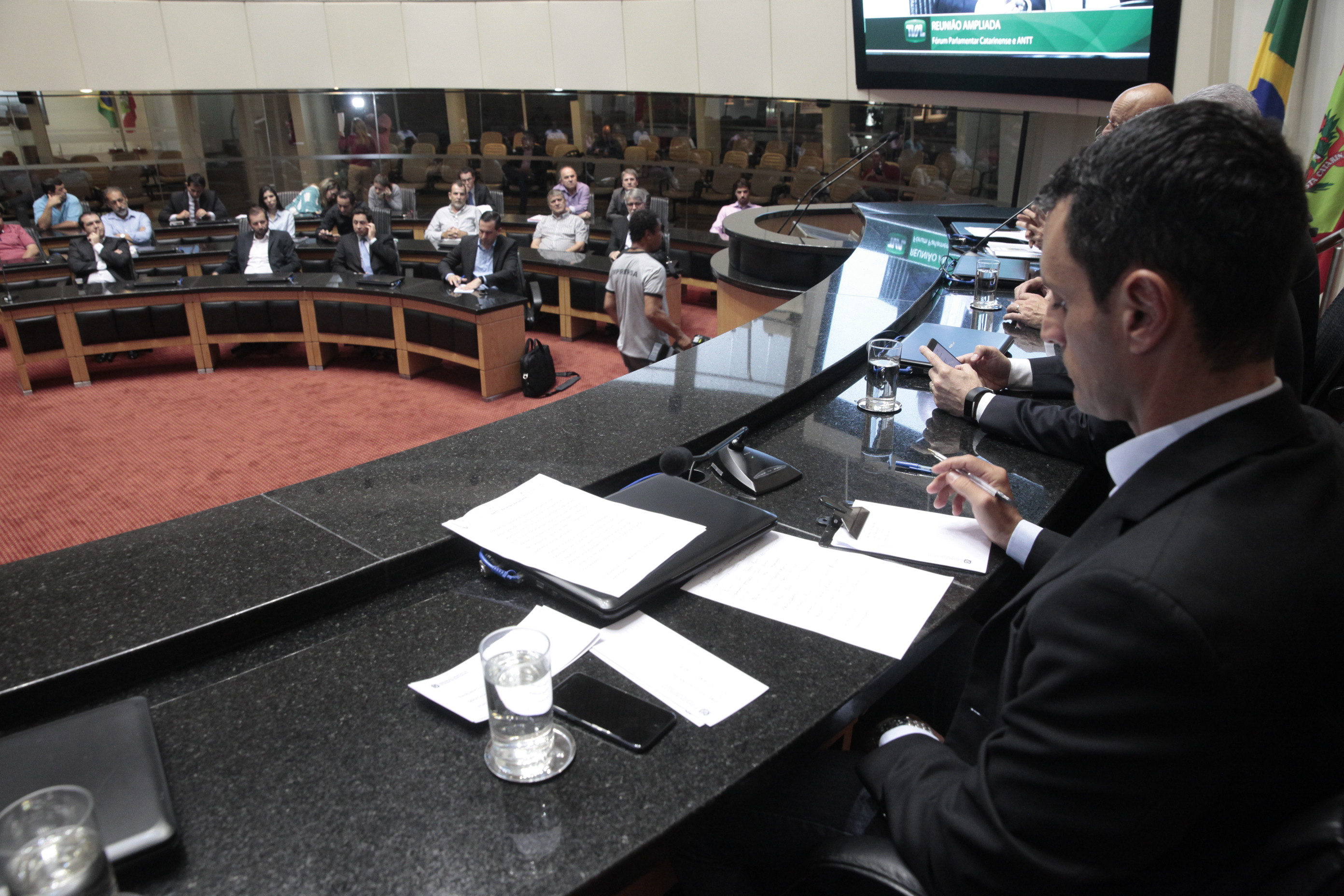 Fórum Parlamentar Catarinense e ANTT Discutem Acesso a Tijucas pela BR 101.