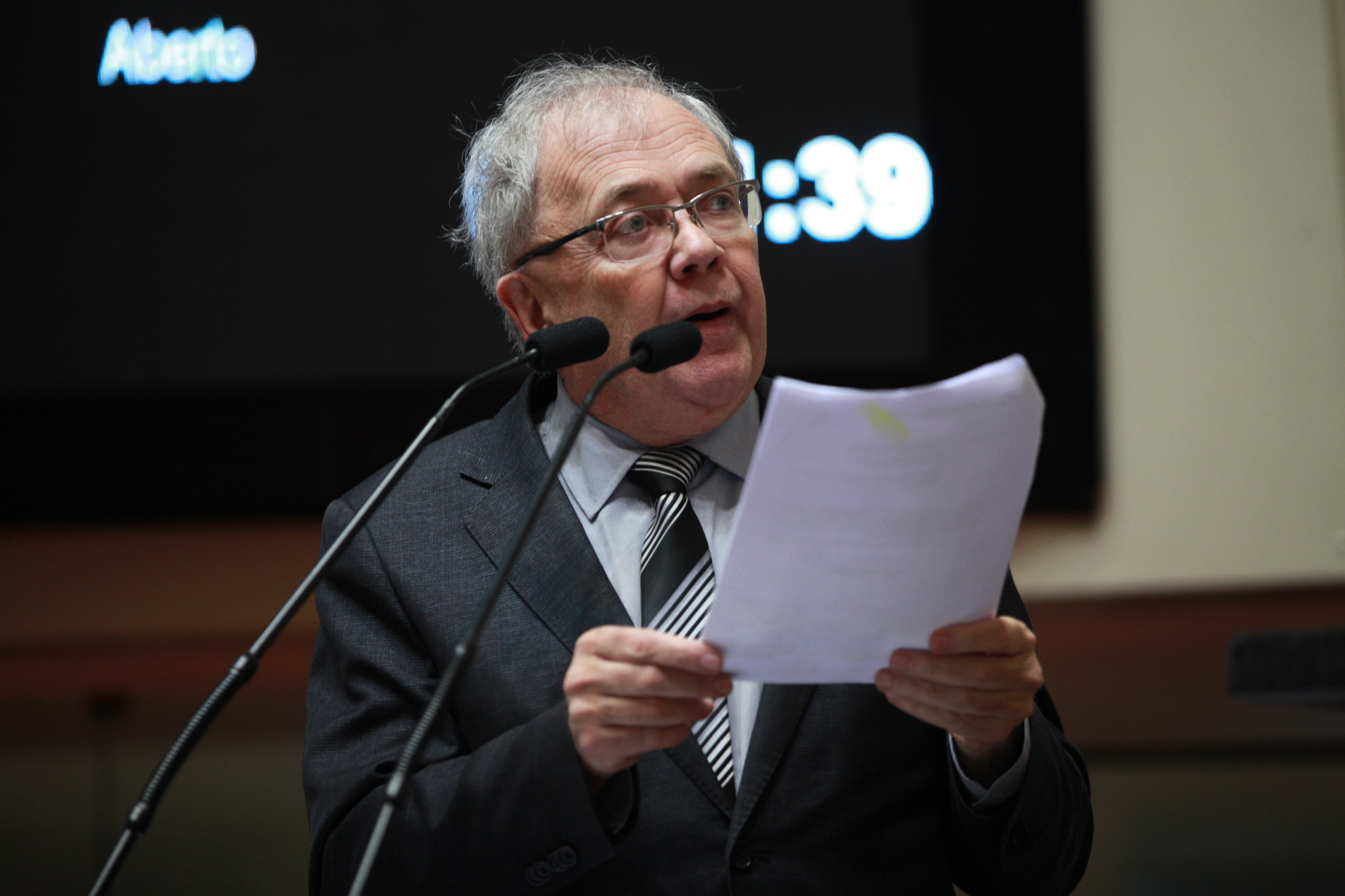 Sessão Ordinária. Deputado Fernando Coruja (PMDB)