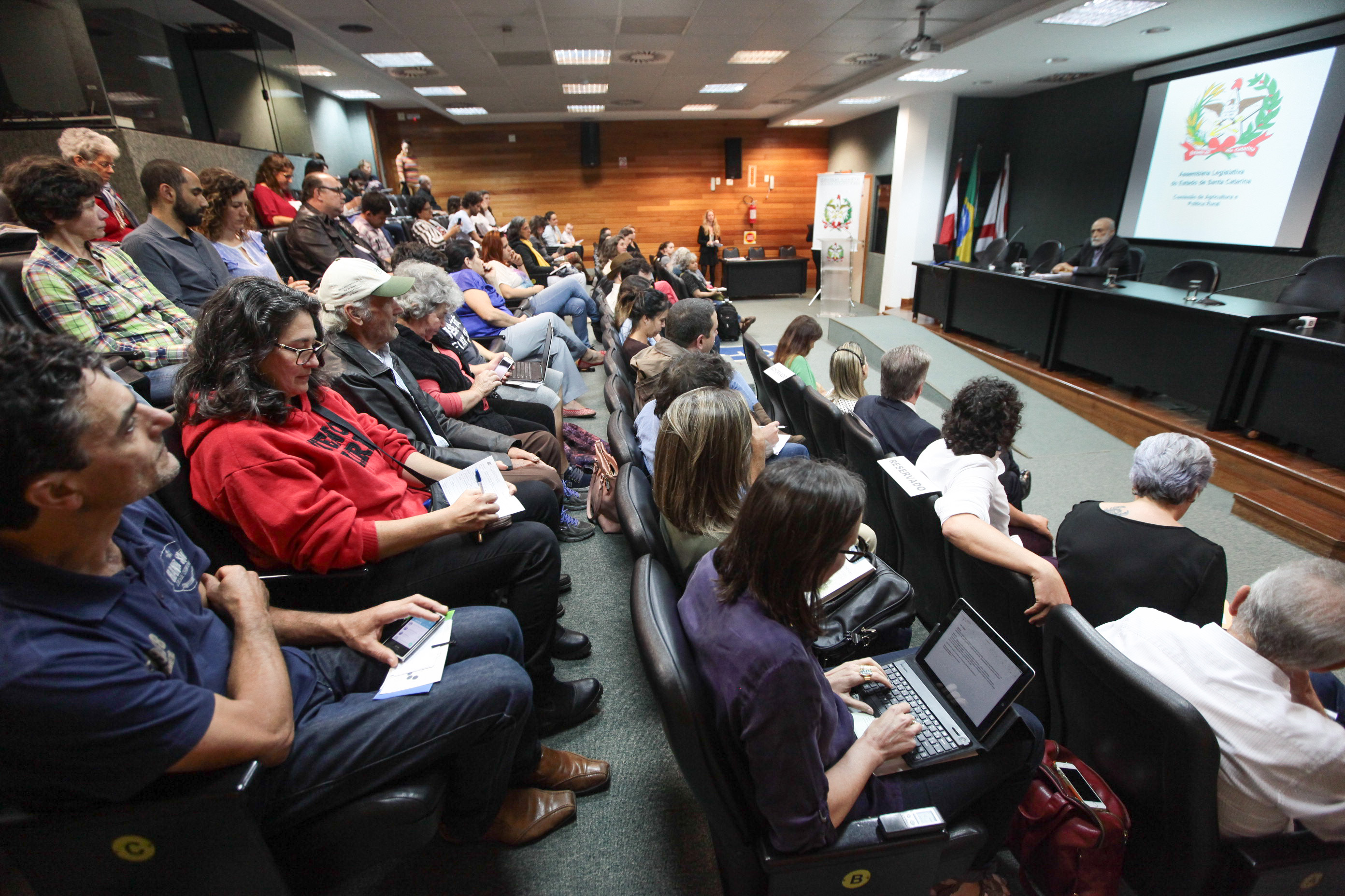 Seminário sobre Alimentação. Agricultura e Mudanças Climáticas.