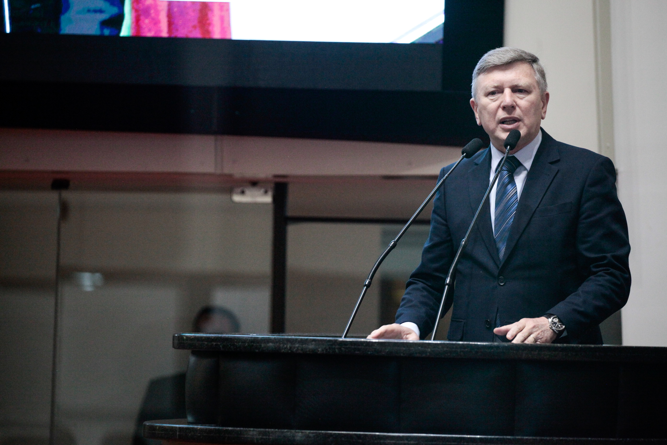 Deputado Milton Hobus (PSD). Sessão Ordinária.