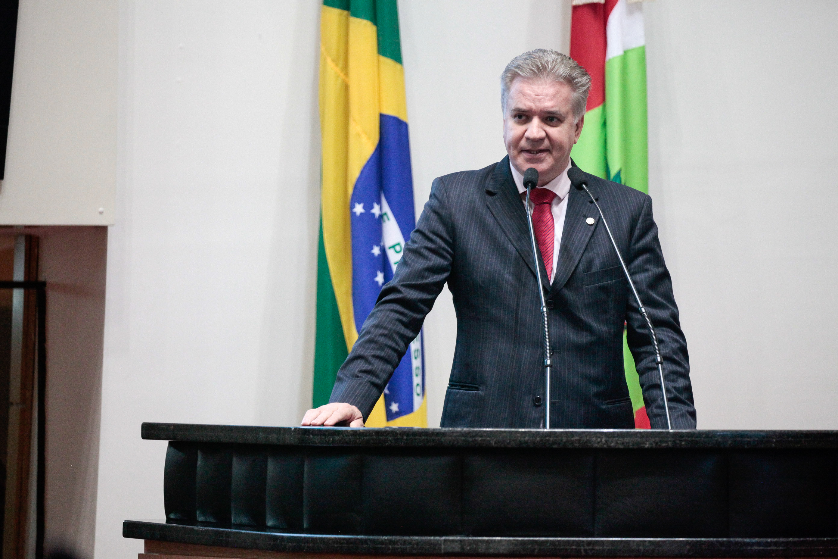 Deputado Cesar Valduga (PCdoB). Sessão Ordinária.